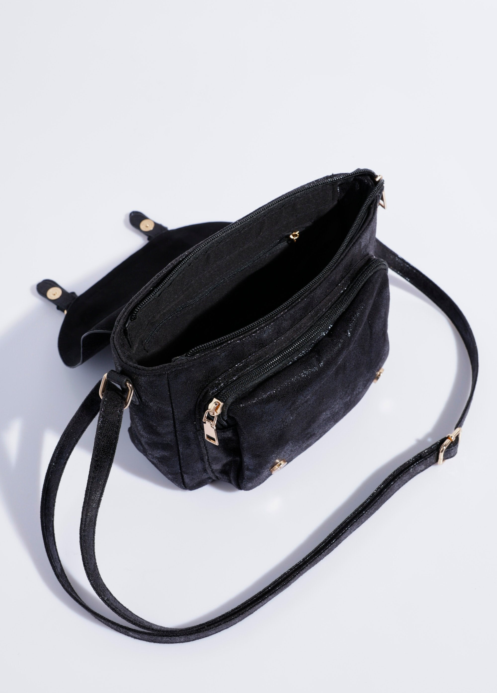 Iridescent_satchel_with_flap_and_2_buckles_Black_DE1_slim