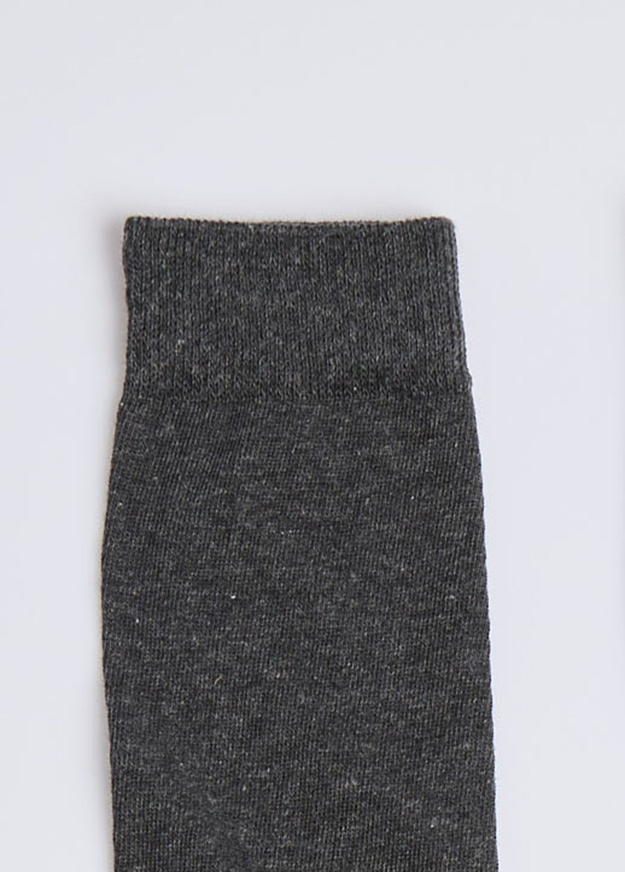 Socks_made_mostly_of_cotton_Matching_navy_DE2_slim