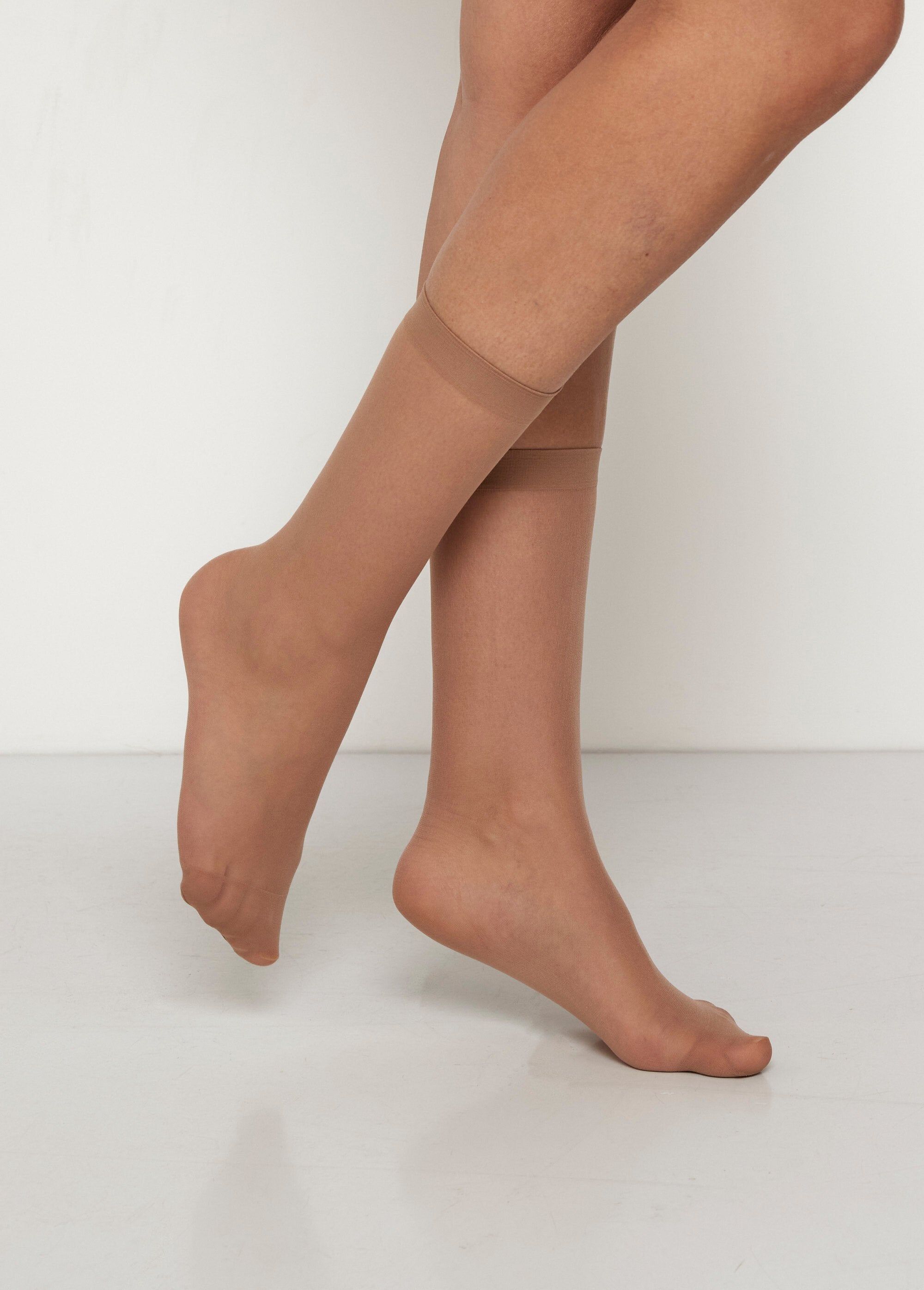 Foam_veil_socks_Beige_DO1_slim