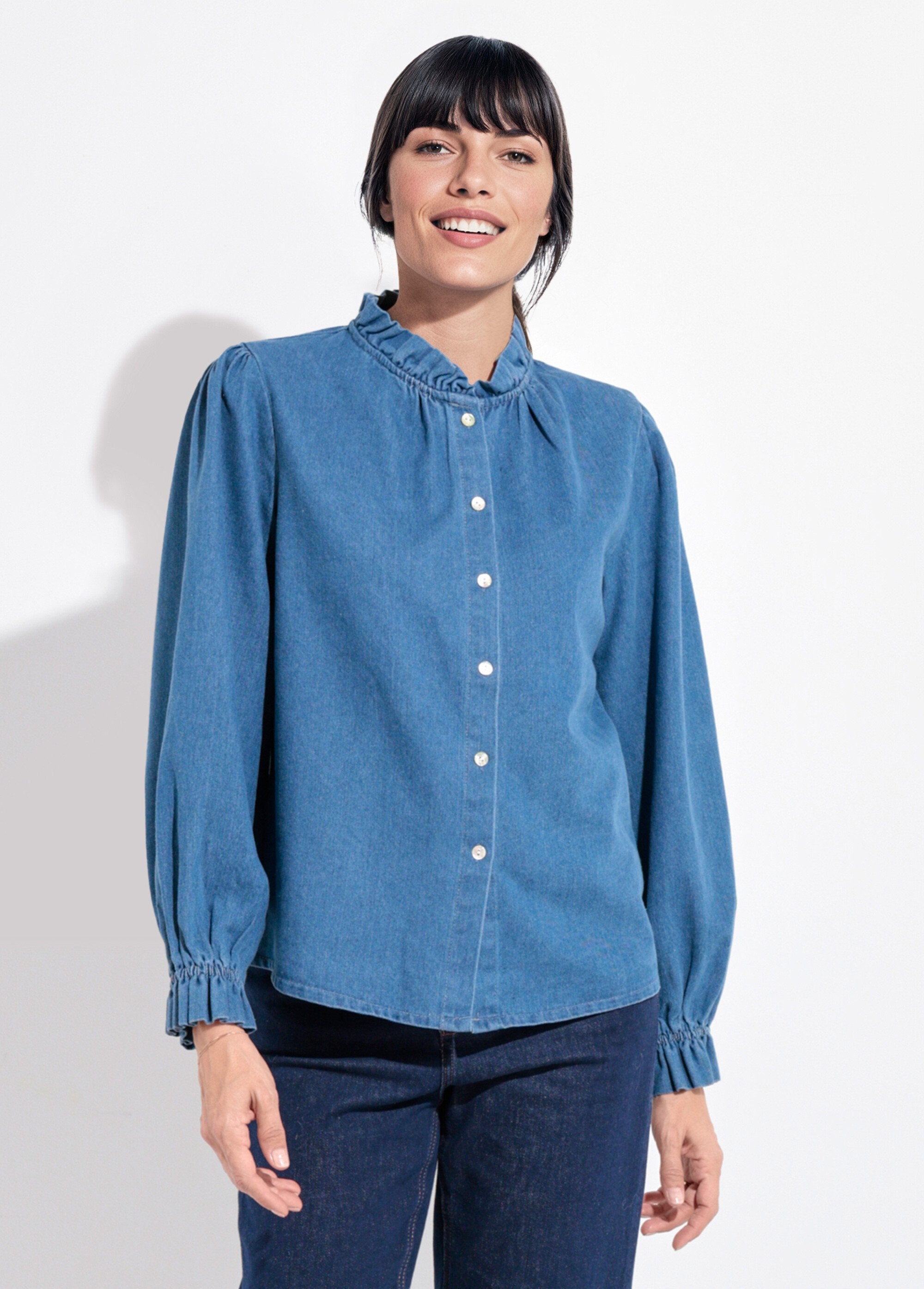 Button-down_denim_shirt_with_ruffled_collar_Denim_FA1_slim