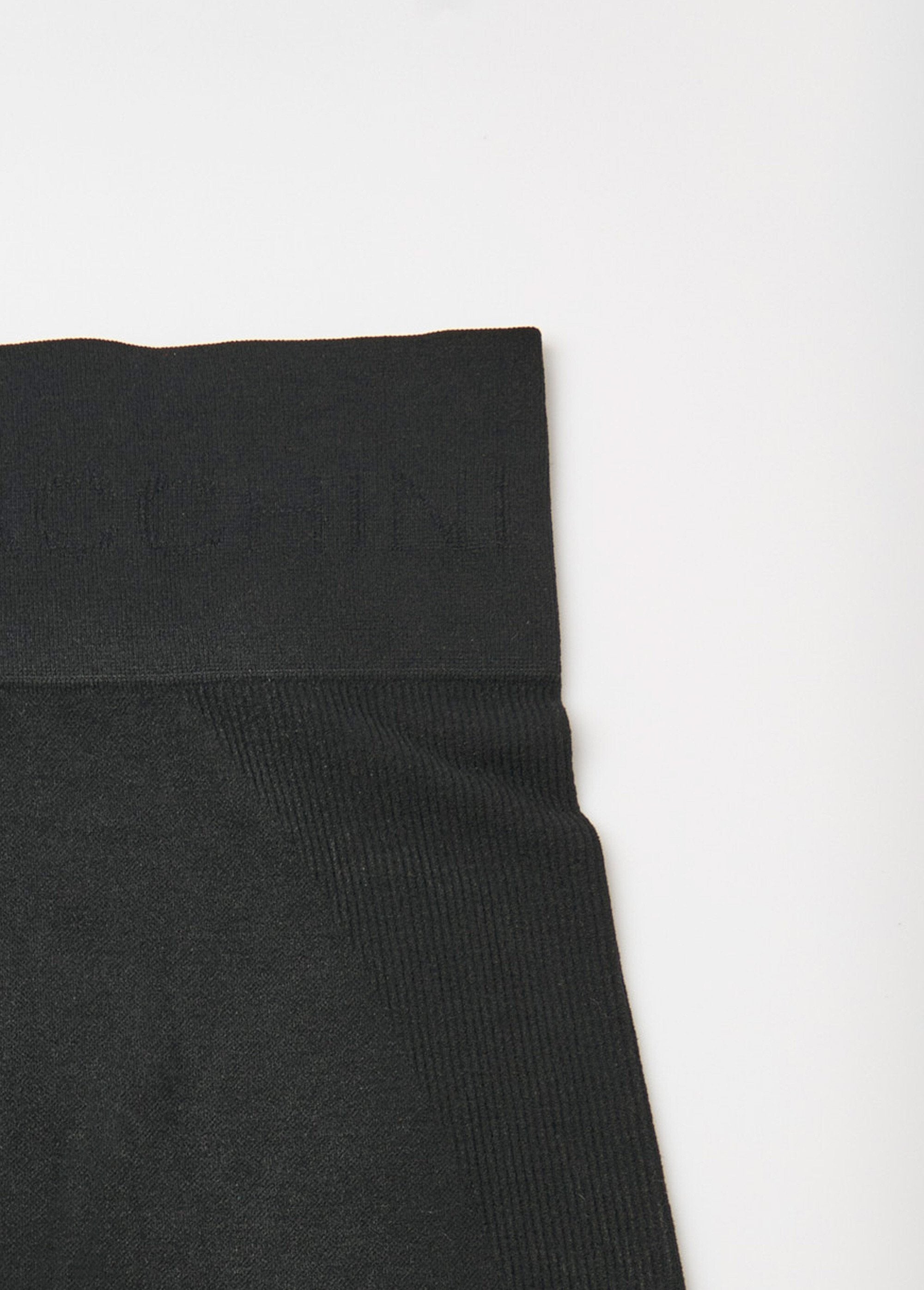 Invisible_seamless_cyclist_Black_DE1_slim