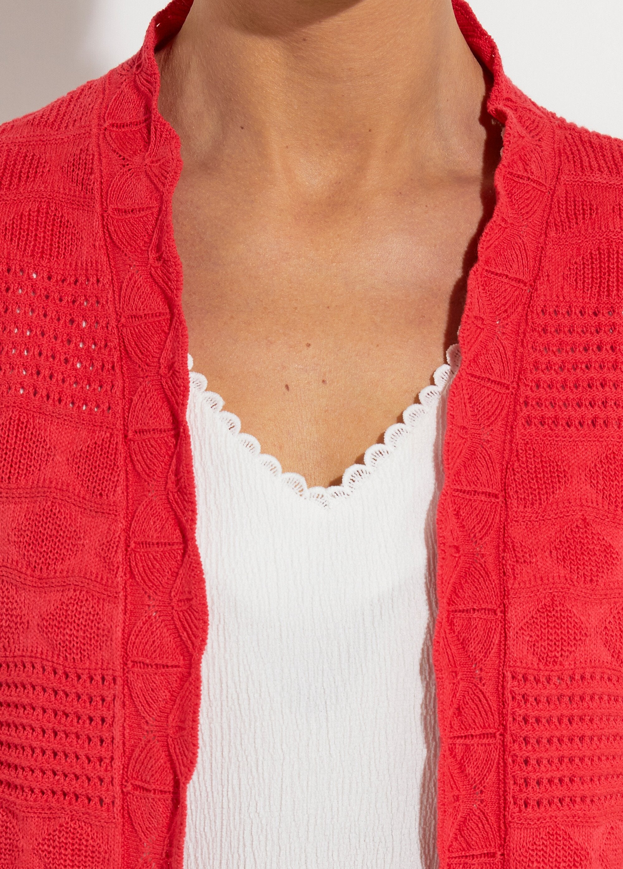 Short_edge-to-edge_cardigan_with_long_sleeves_Capucine_DE1_slim