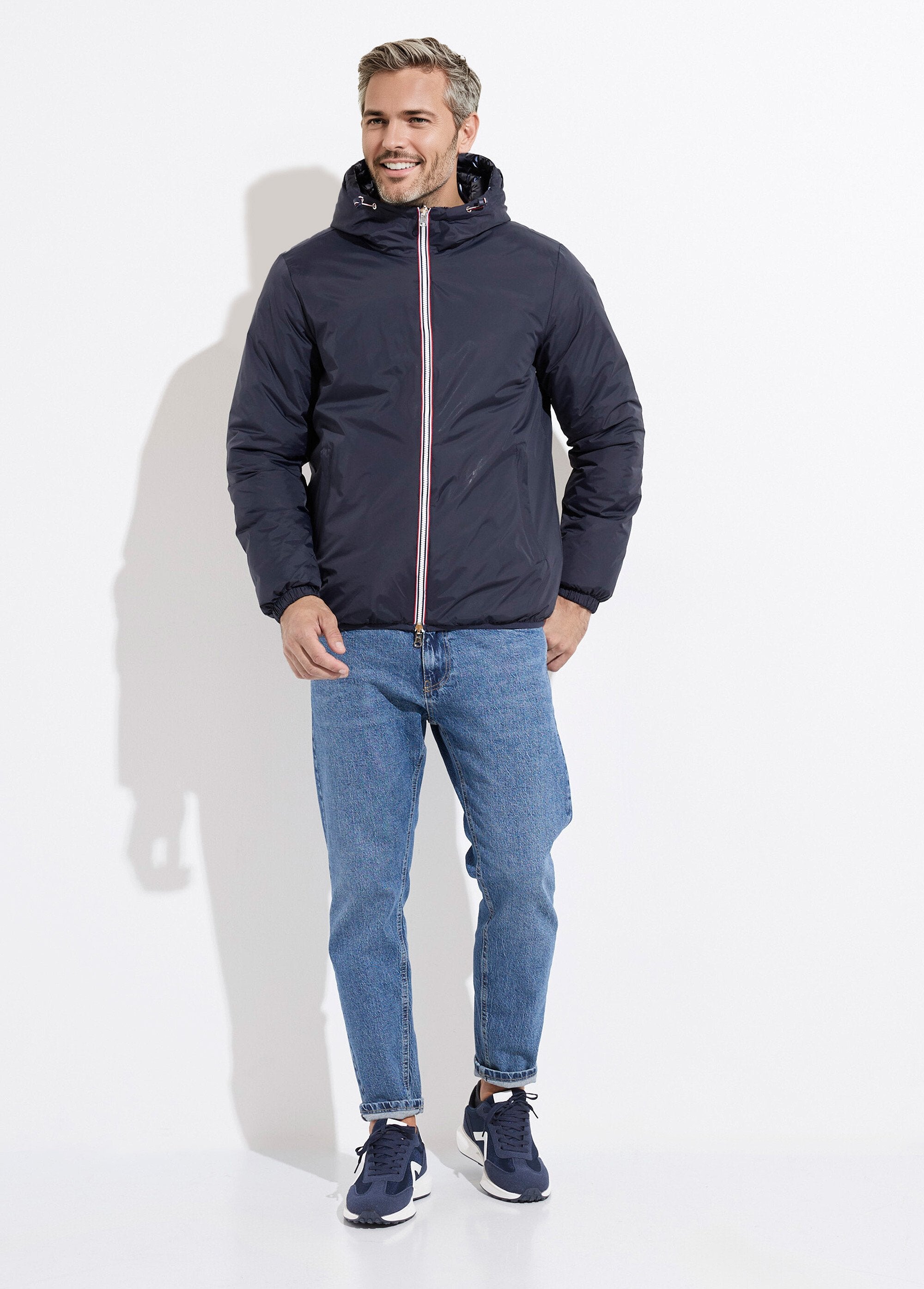 Short_reversible_down_jacket_with_hood_Marine_SF1_slim