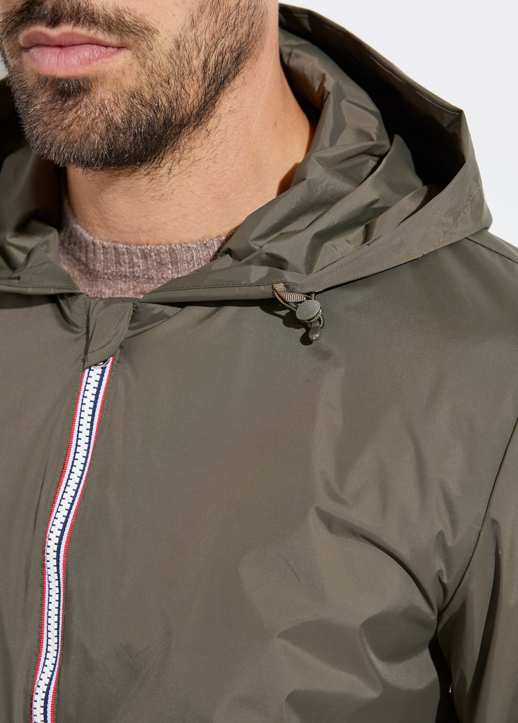 Trendy_water-repellent_short_parka_Khaki_DE1_slim