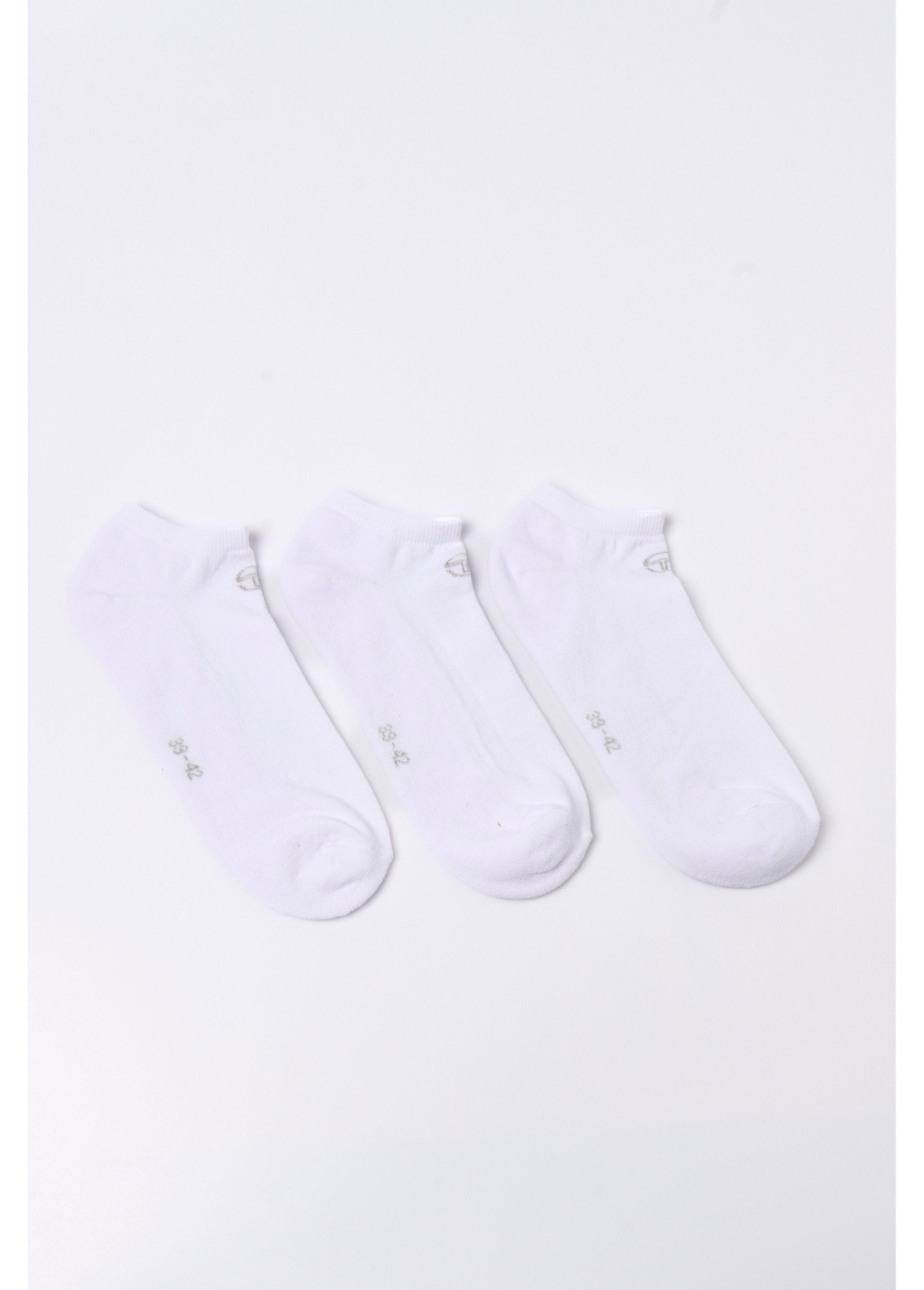 Pack_of_3_logo_socks_White_lot_3_DE1_slim