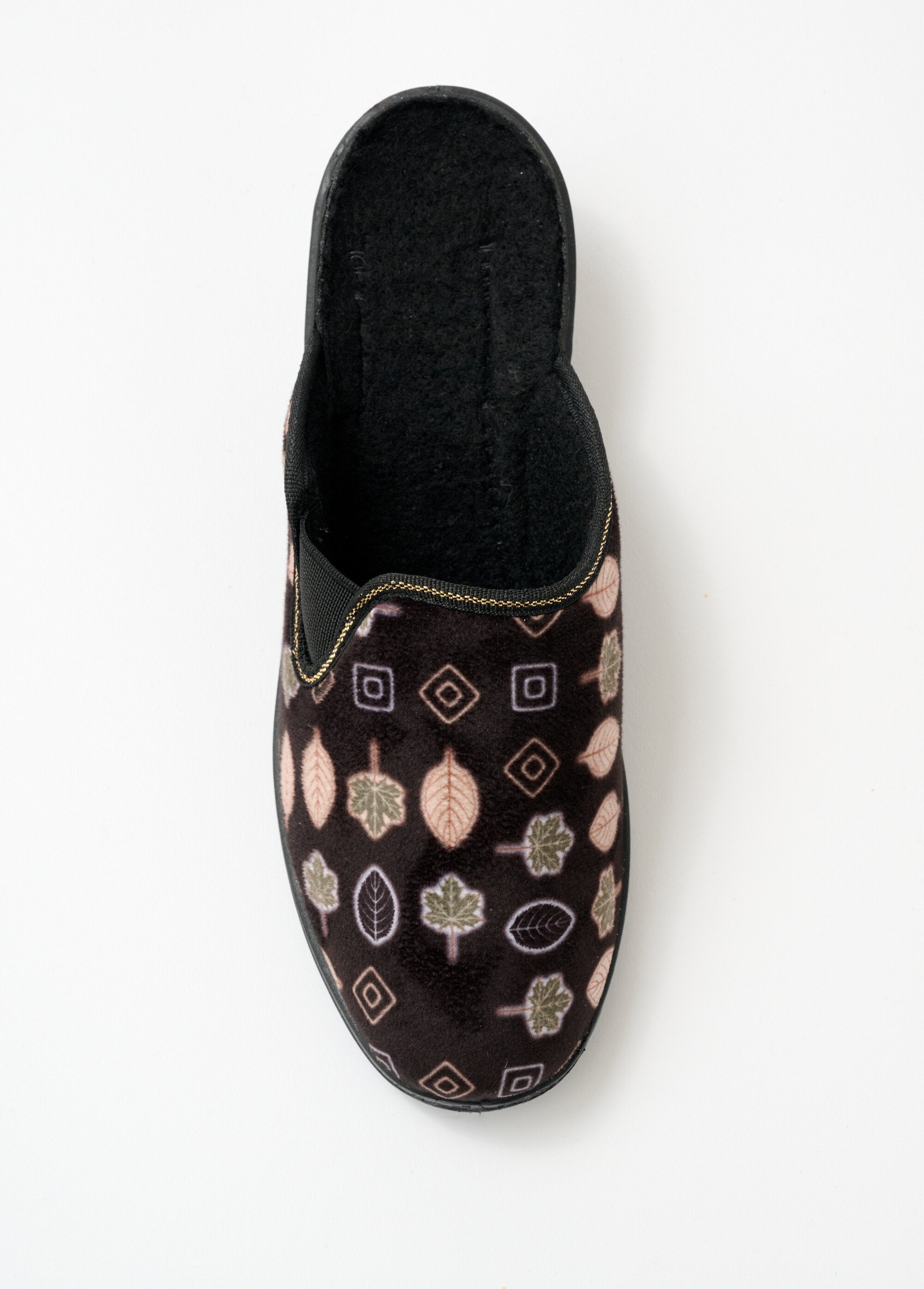 Comfort_width_heeled_mule_slippers_Black_print_OV1_slim