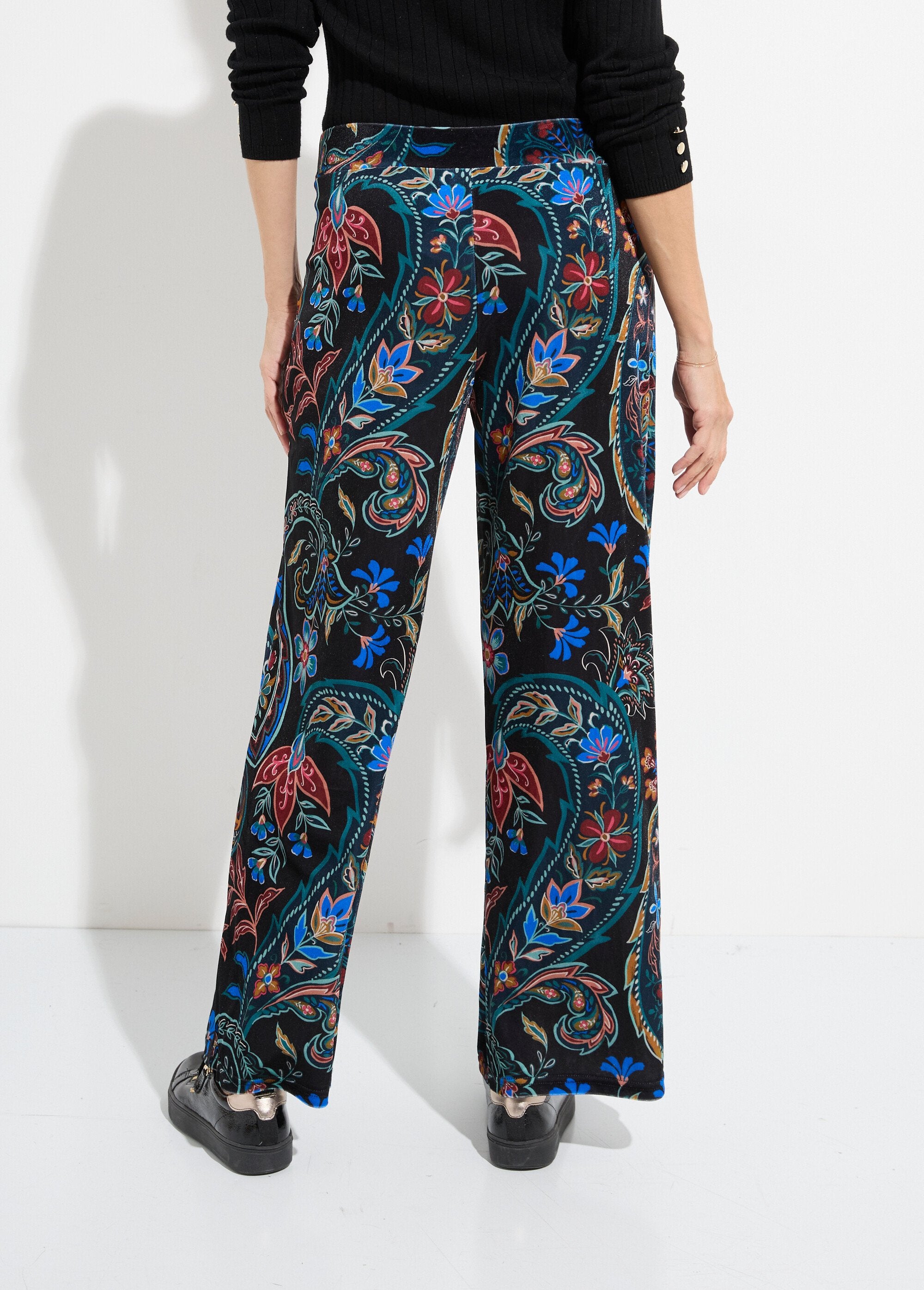 Velvet_pants_with_paisley_print_Black_prints_DO1_slim