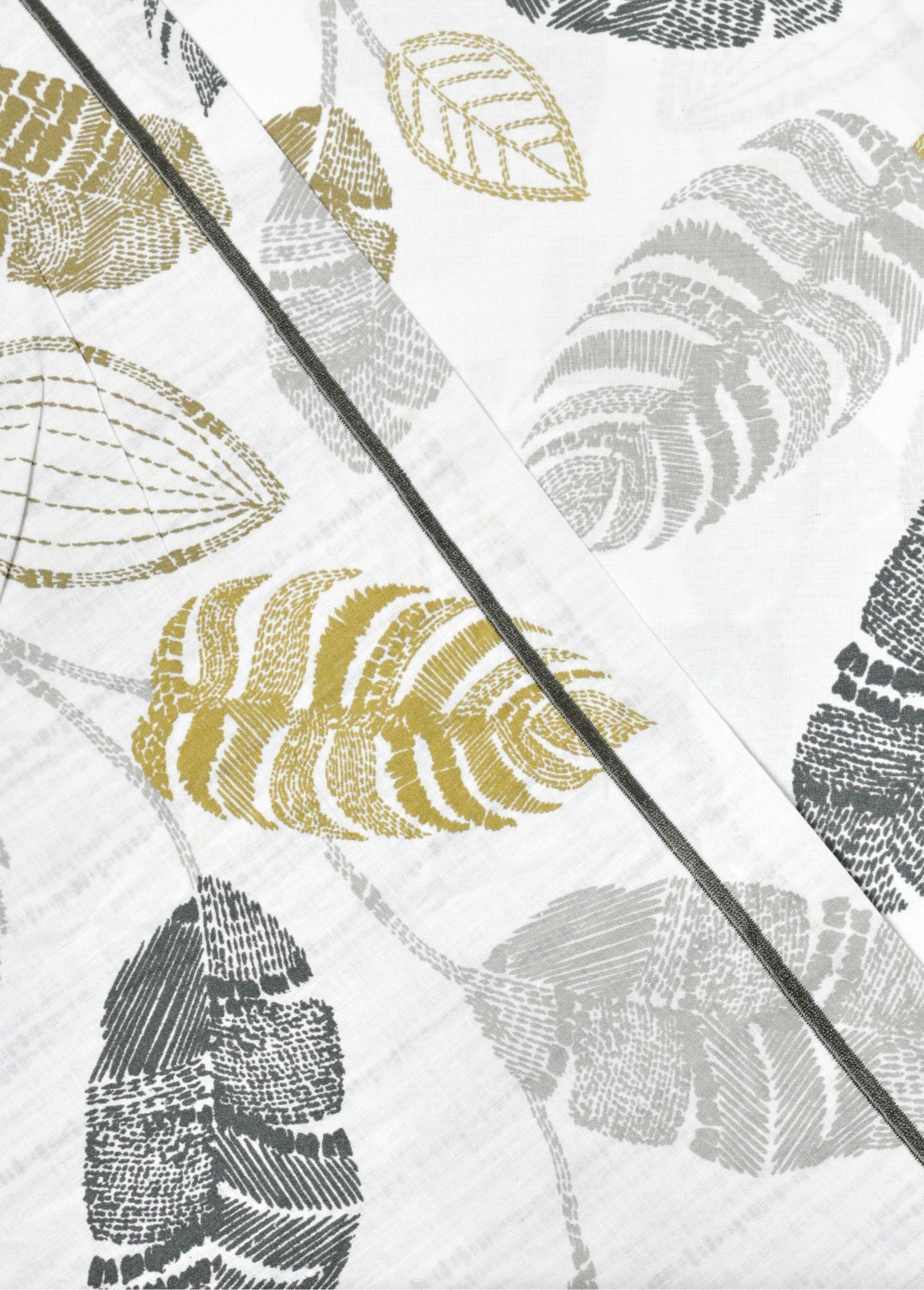 3_Piece_Bedding_Set_with_Duvet_Cover,_Leaves_Beige_print_DO1_slim