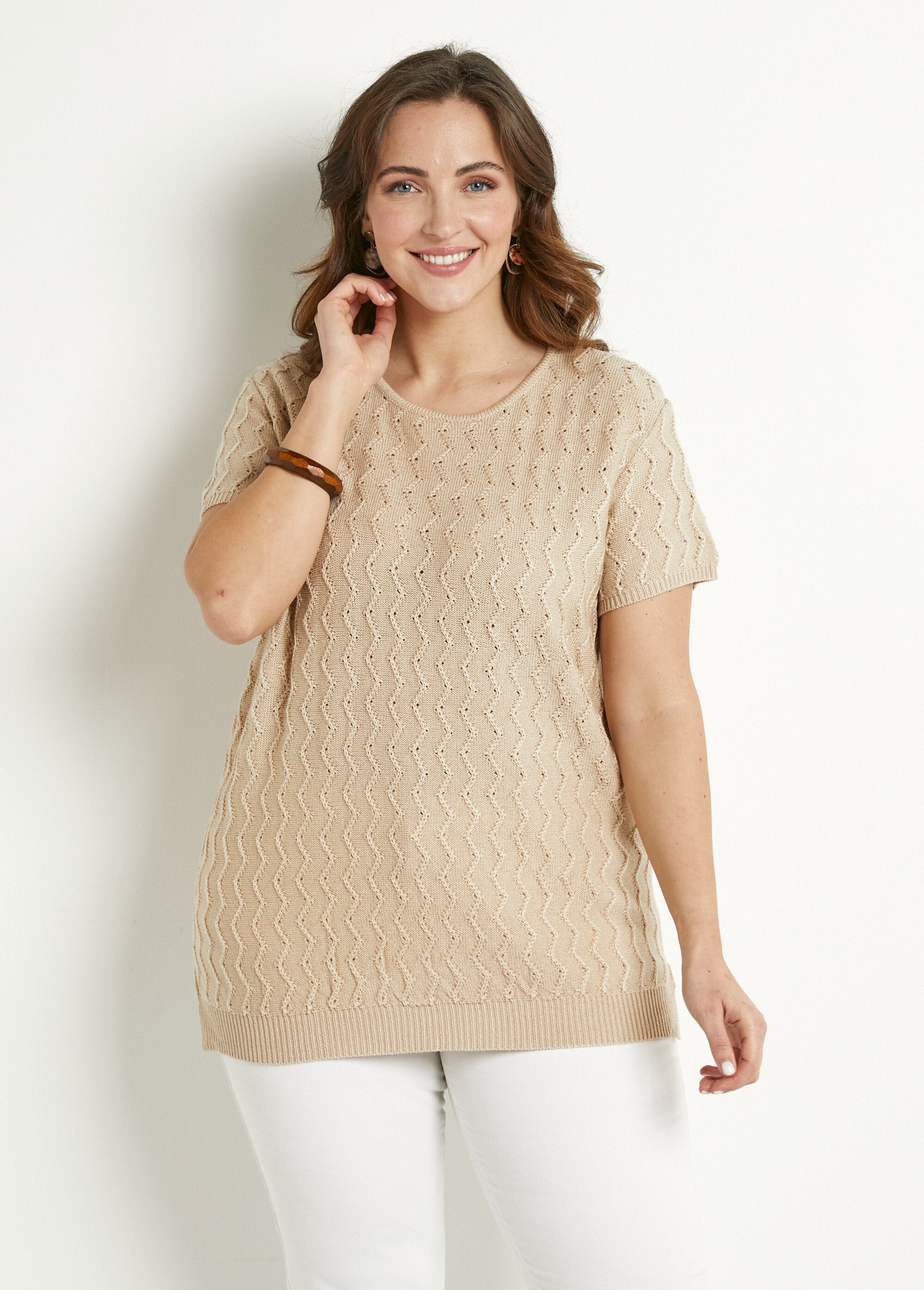 Short-sleeved_twisted_textured_knit_tunic_sweater_String_FA1_curvy