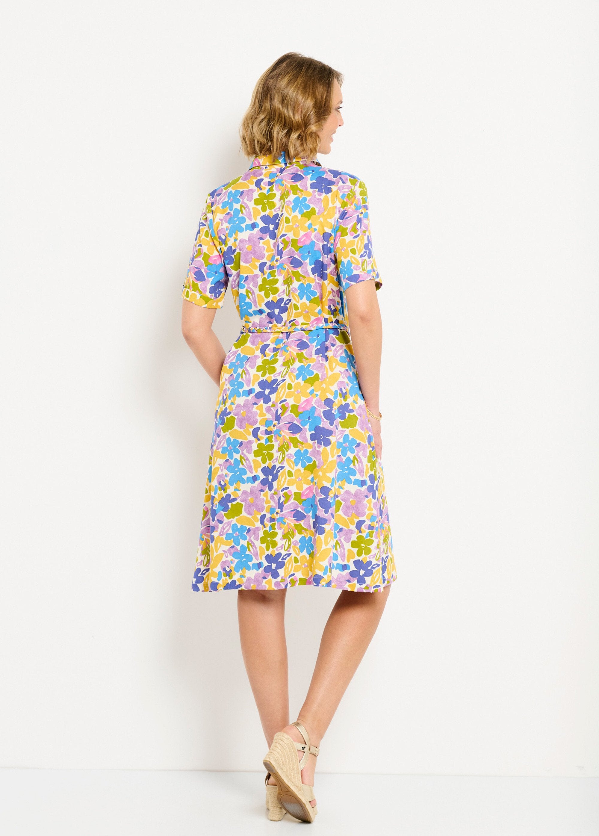 Short_straight_shirt_dress_with_floral_pattern_Multicolor_DO1_slim
