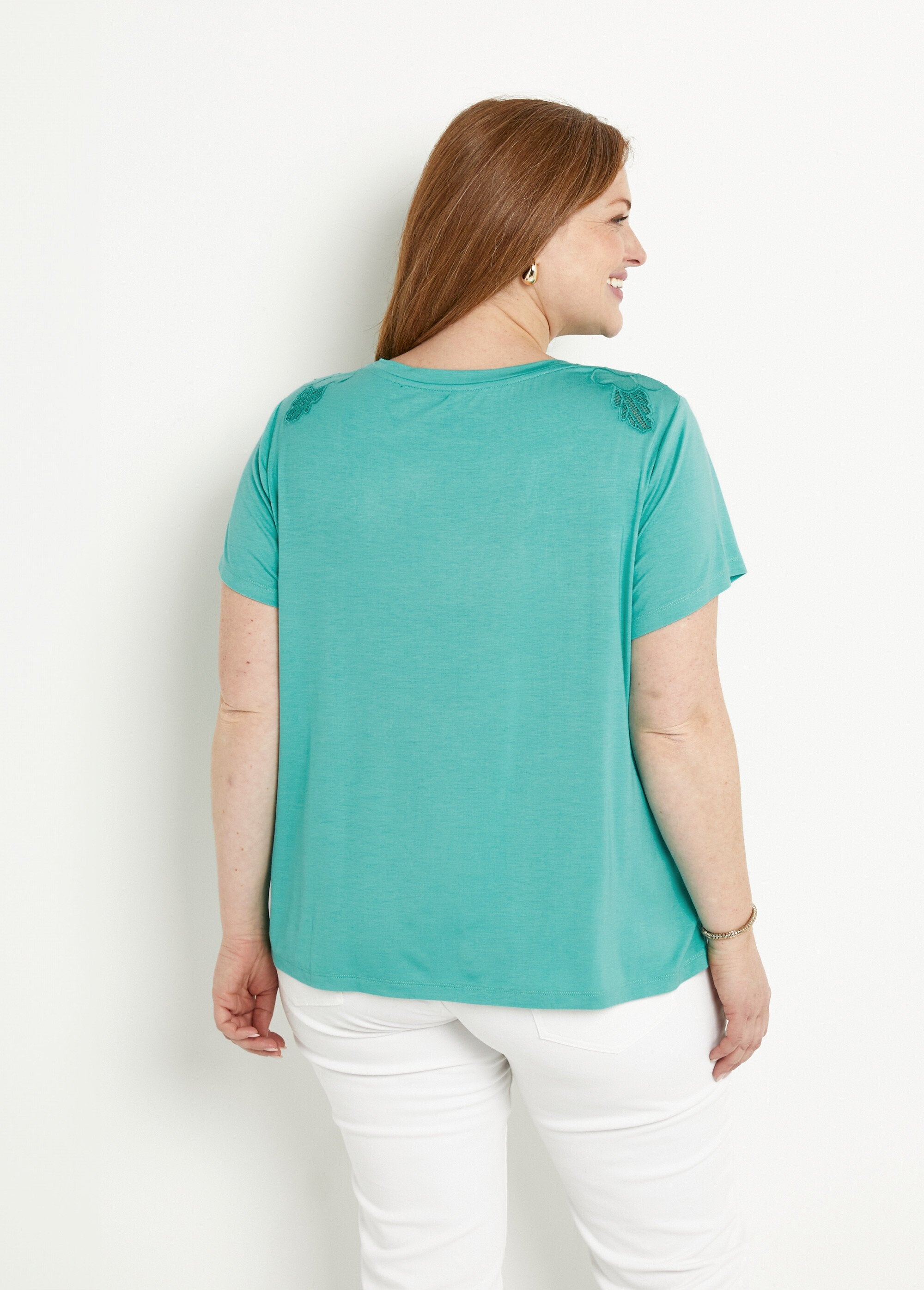 Openwork_embroidered_cotton_round_neck_T-shirt_Aqua_DO1_curvy