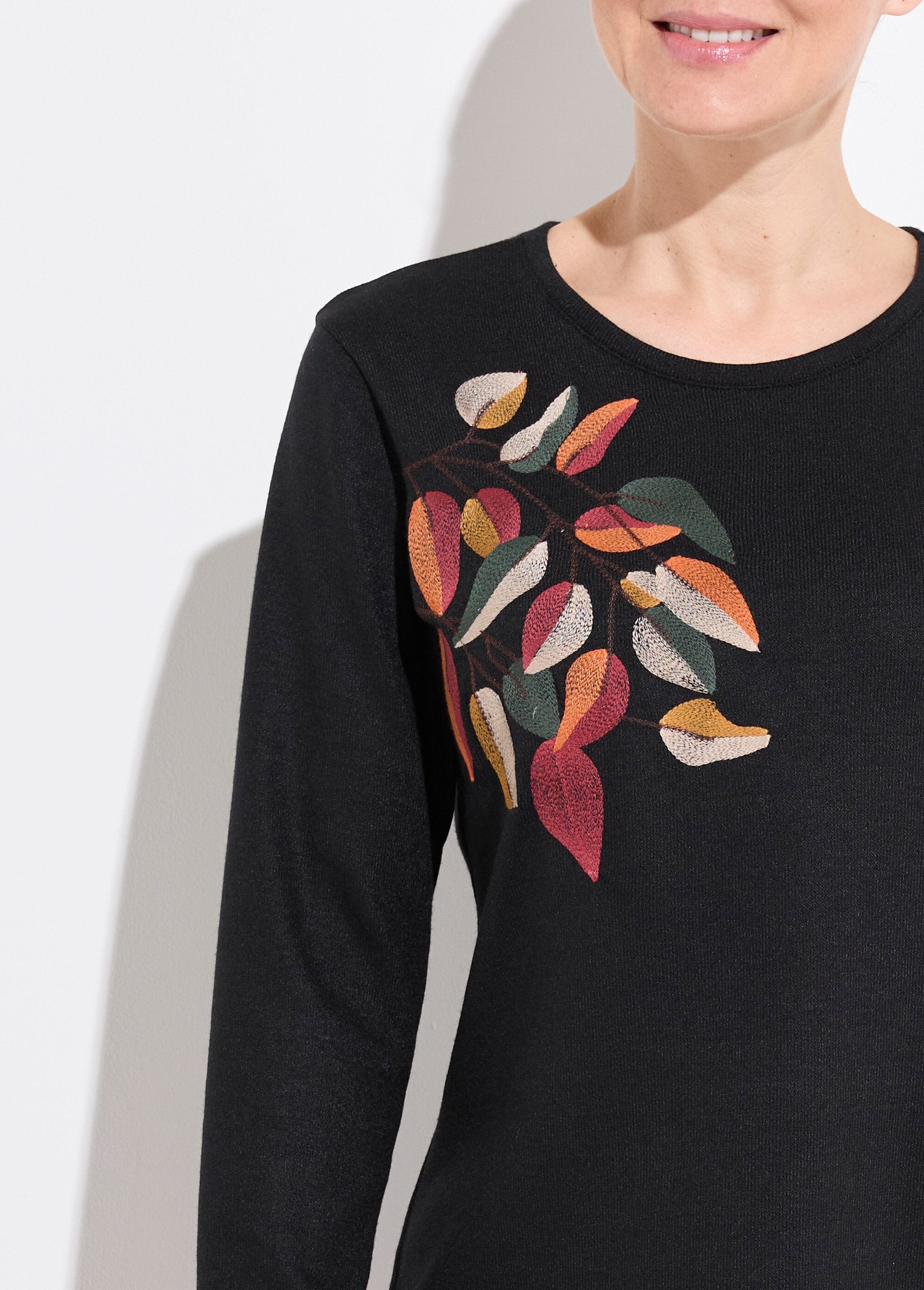Plain_embroidered_round_neck_long_sleeve_T-shirt_Black_DE1_slim