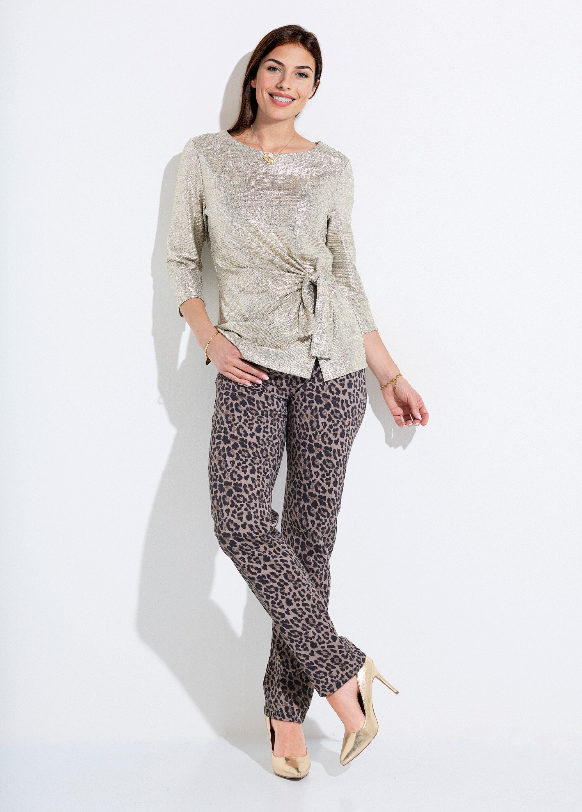 Long_gold_t-shirt_with_knotted_effect_and_3/4_sleeves_Golden_SF1_slim