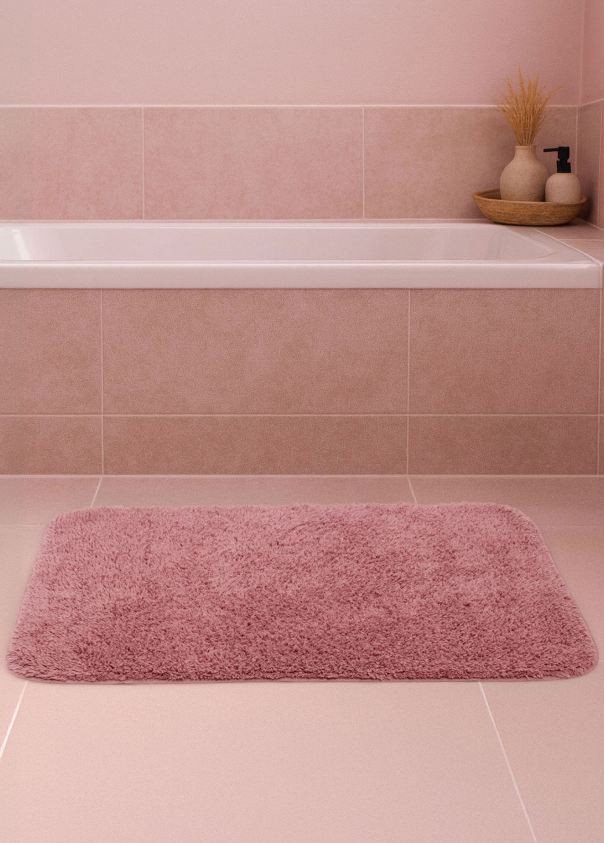 Short_pile_bathroom_rug_Eggplant_SF1_slim