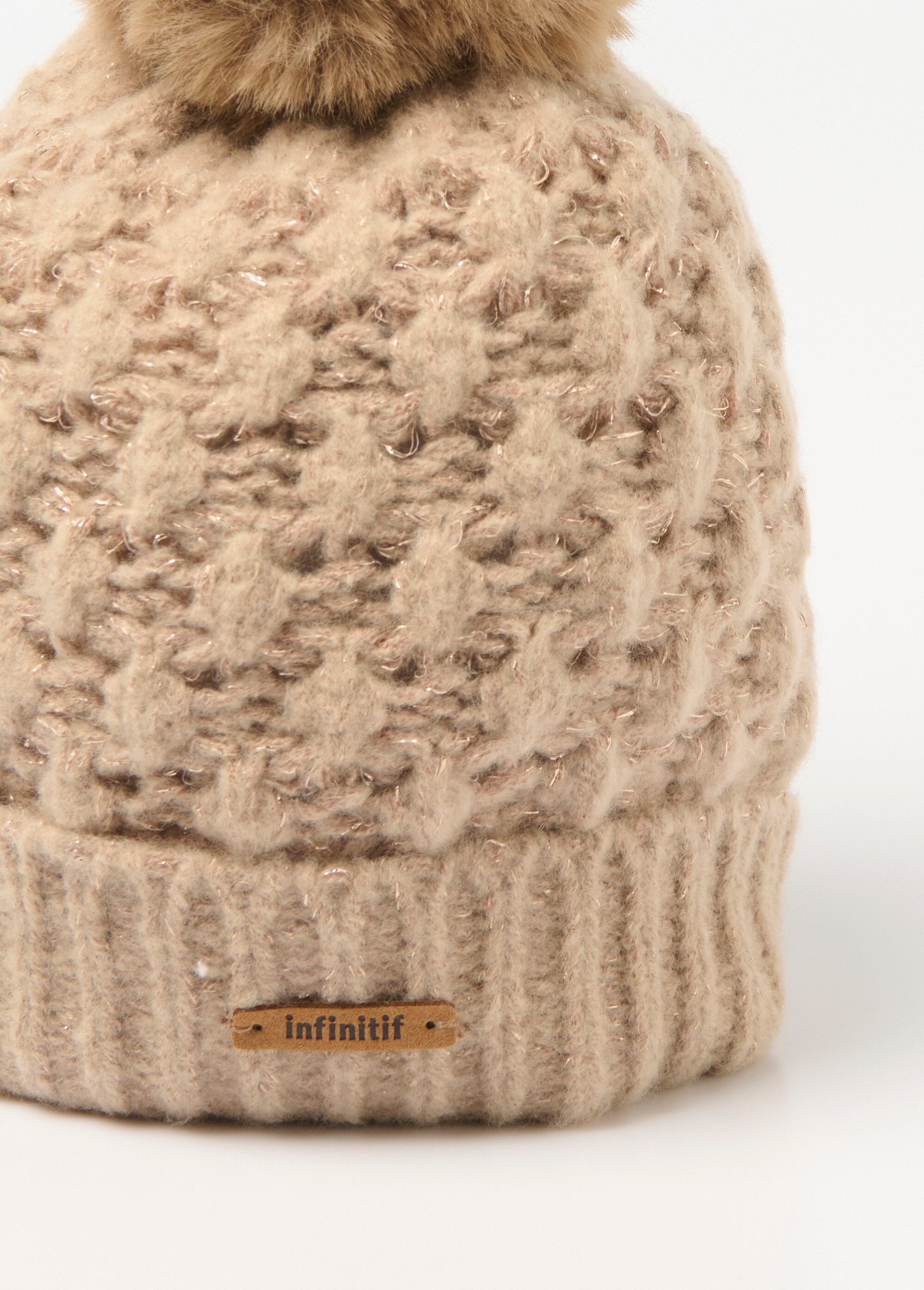 Bonnet_fantaisie_fil_brillant_Beige_DE1_slim