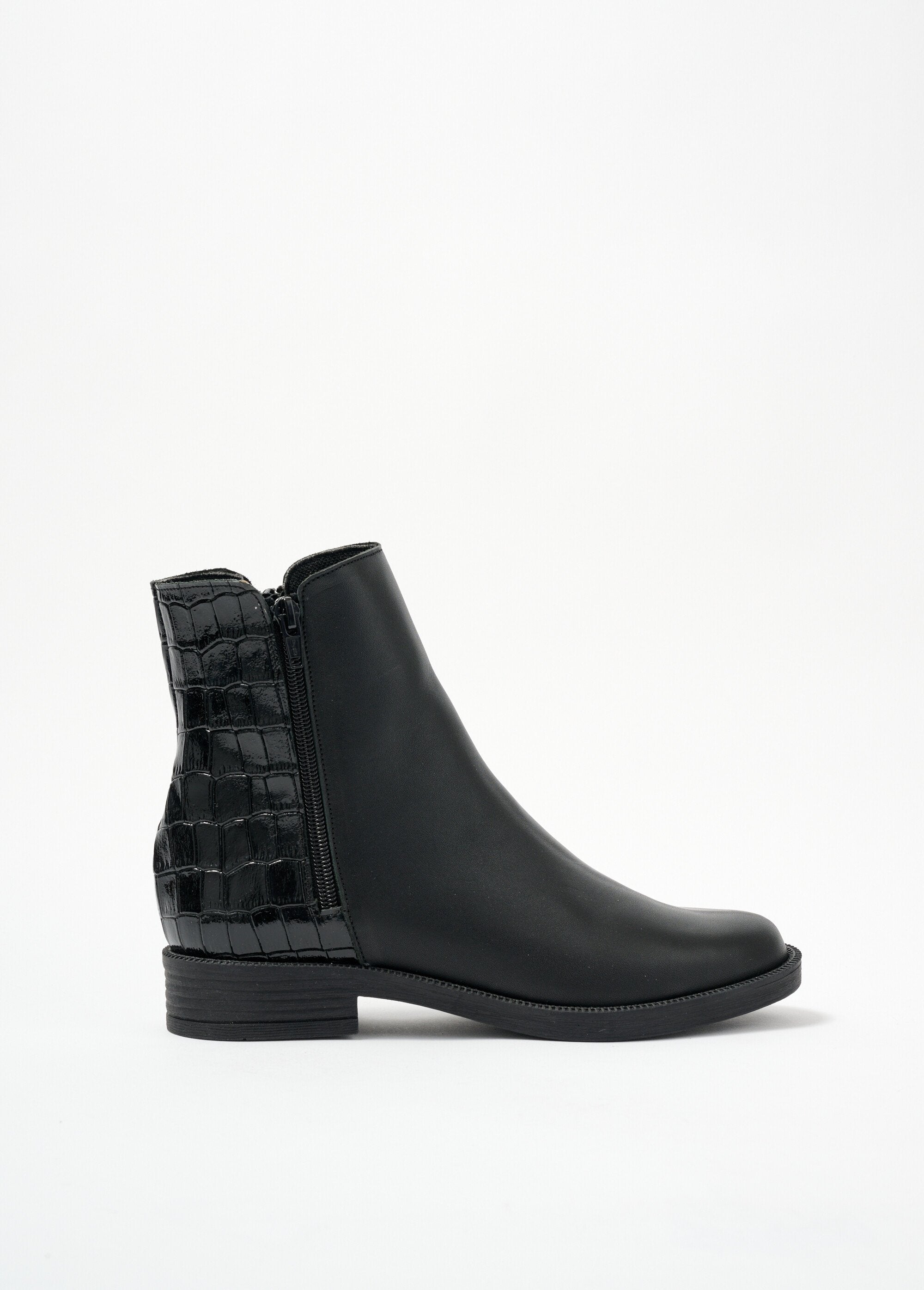 Crocodile-effect_leather_comfort_width_zipped_boots_Black_DR1_slim