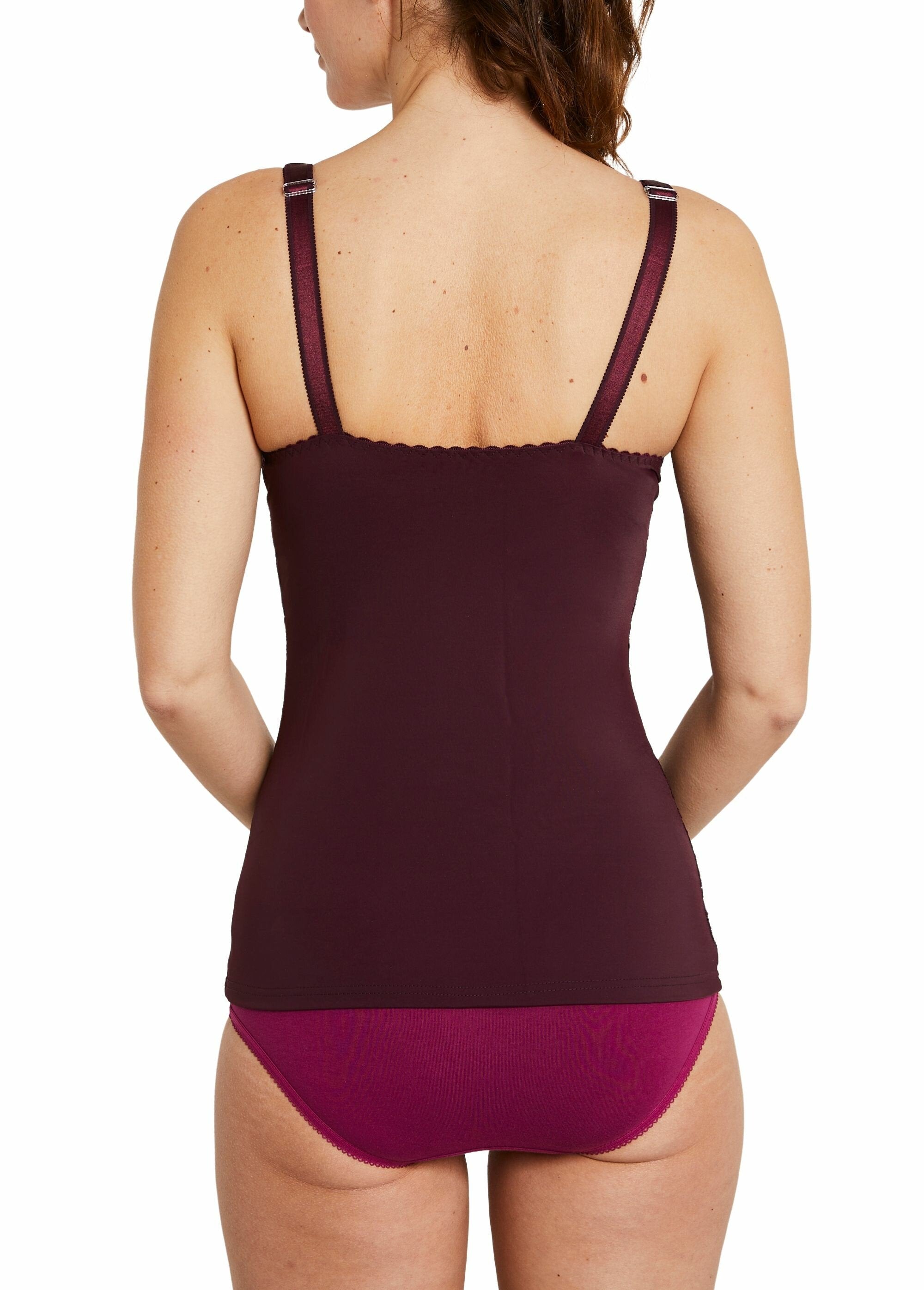 Camisole_with_underwired_lace_front_Plum_DO1_slim