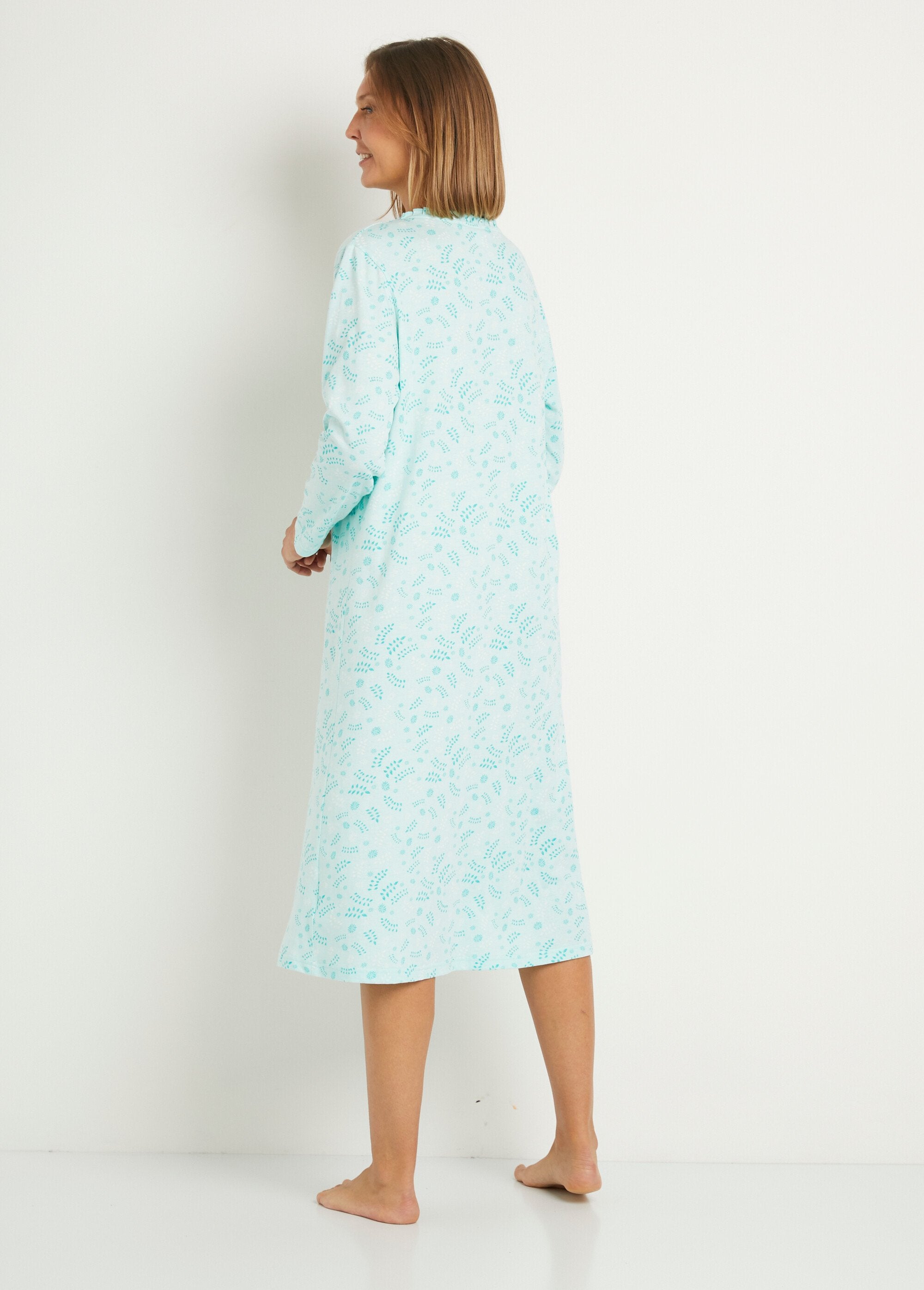 Cotton_button-down_nightdress_large_sizes_Green_print_DO1_slim