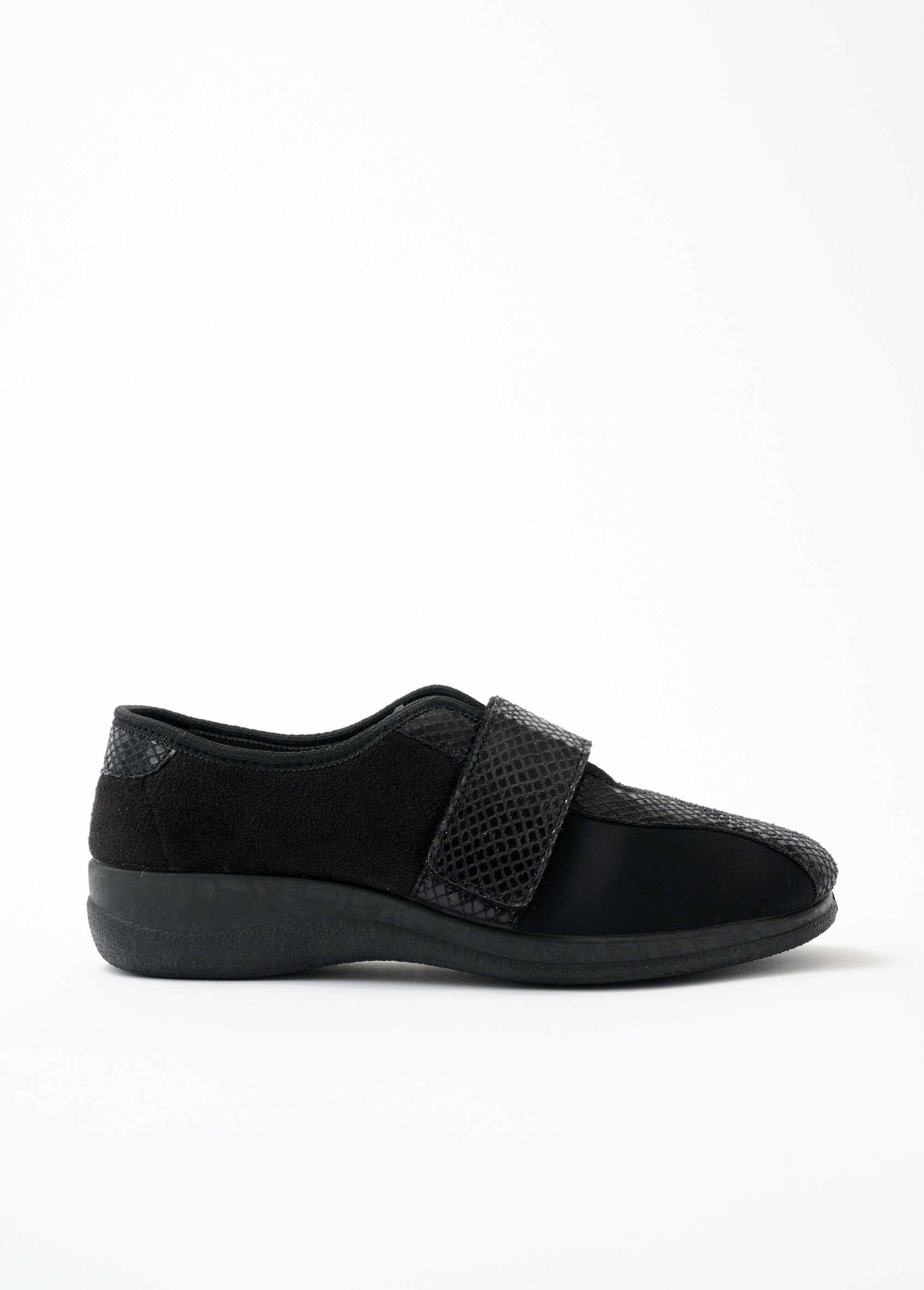 Wide_stretch_velcro_derby_Black_DR1_slim