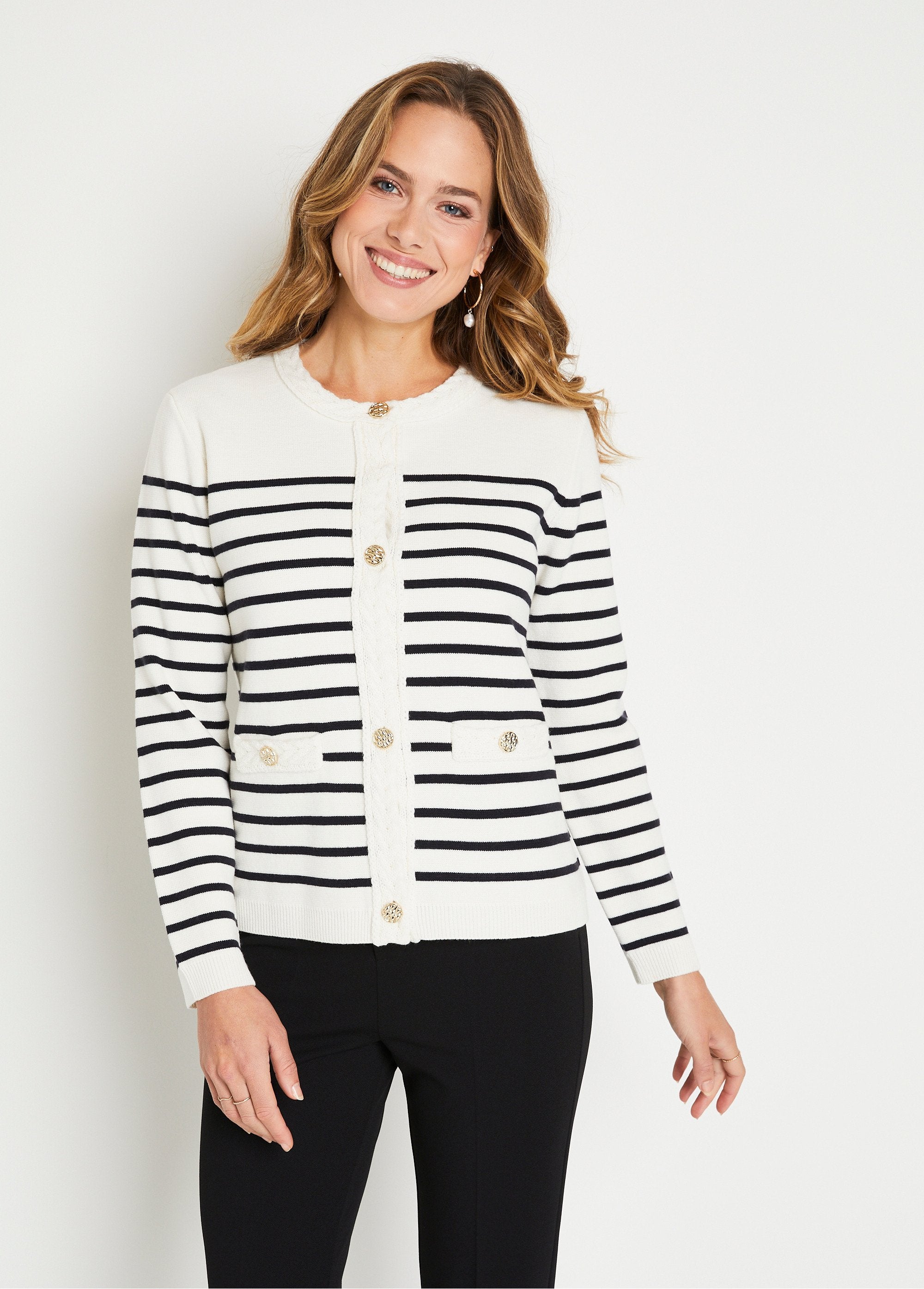 Short_striped_cardigan_with_buttoned_collar_Ecru_and_black_FA1_slim