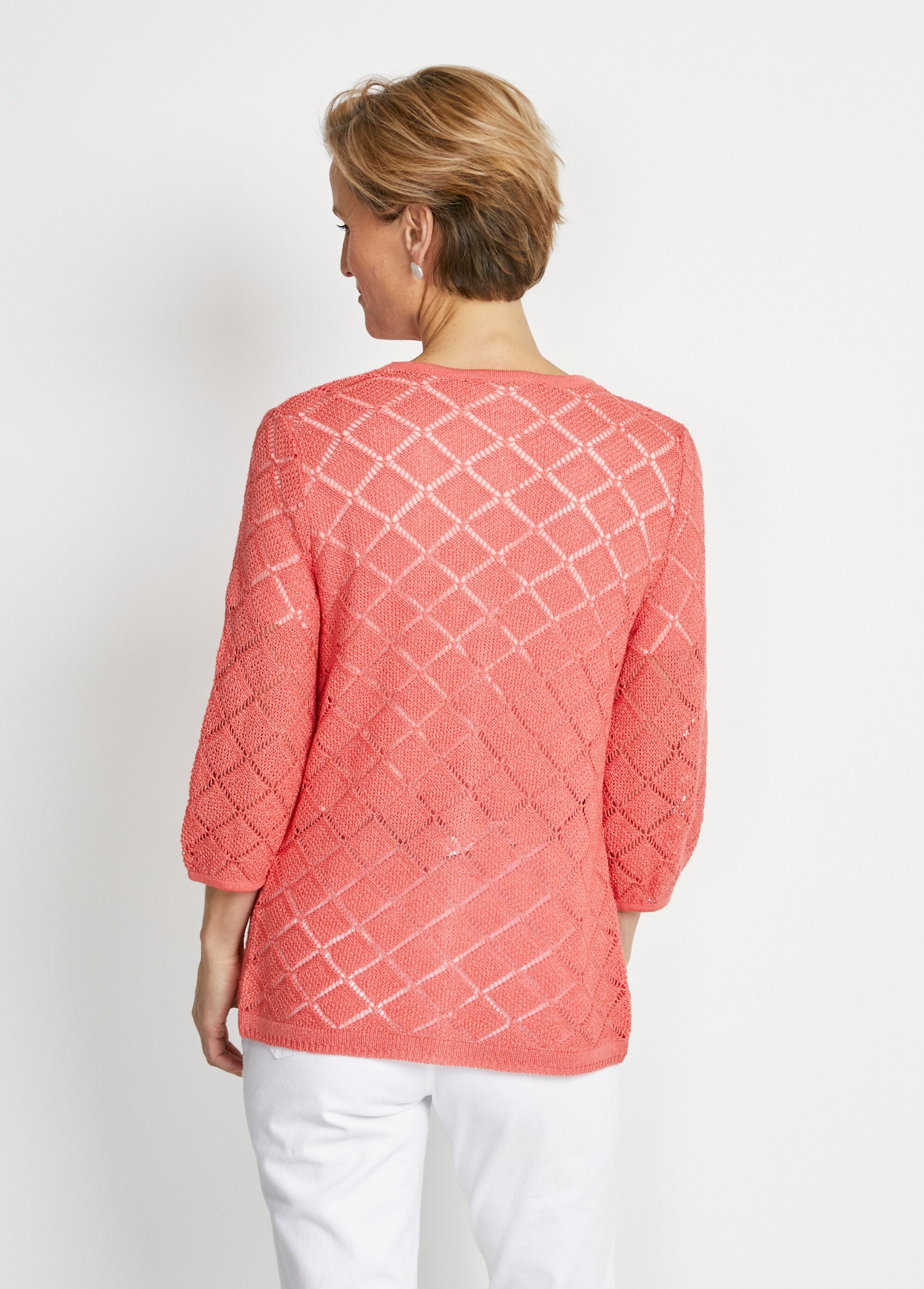 Short_buttoned_V-neck_openwork_cardigan_Coral_DO1_slim