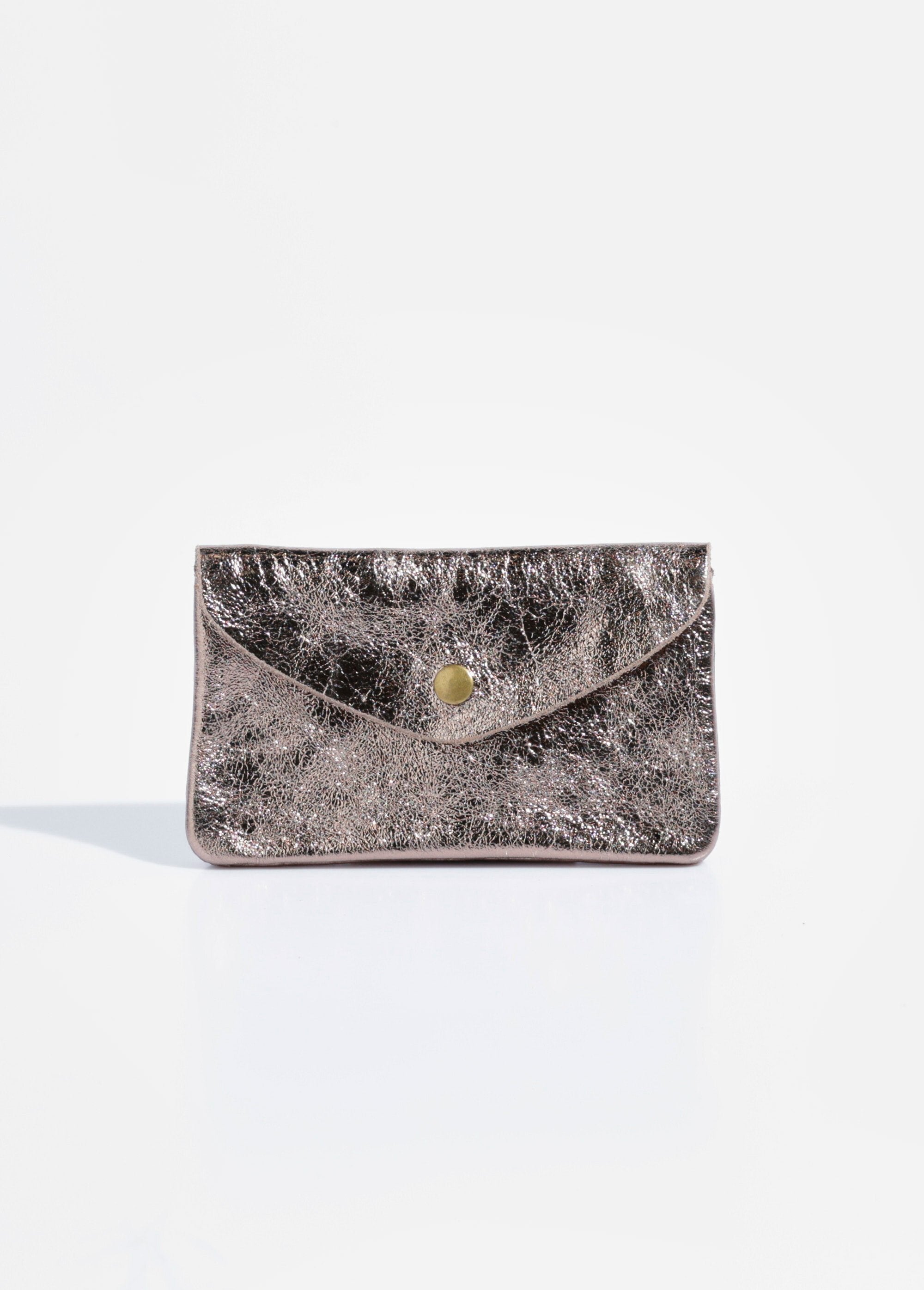 Large_shiny_leather_purse_Old_gold_FA1_slim