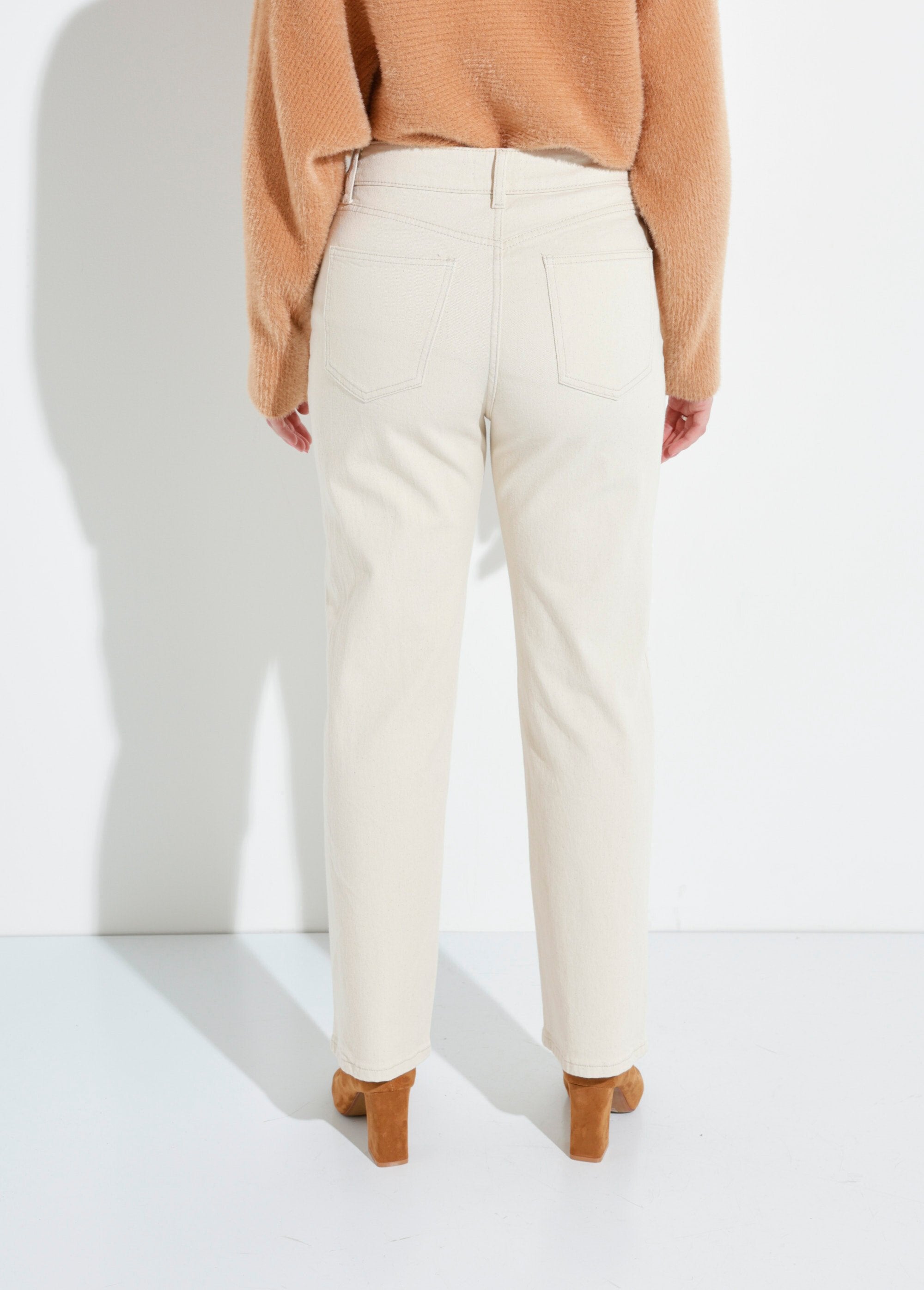 Jean_droit_5_poches,_spécial_PETITE_Beige_DO1_slim