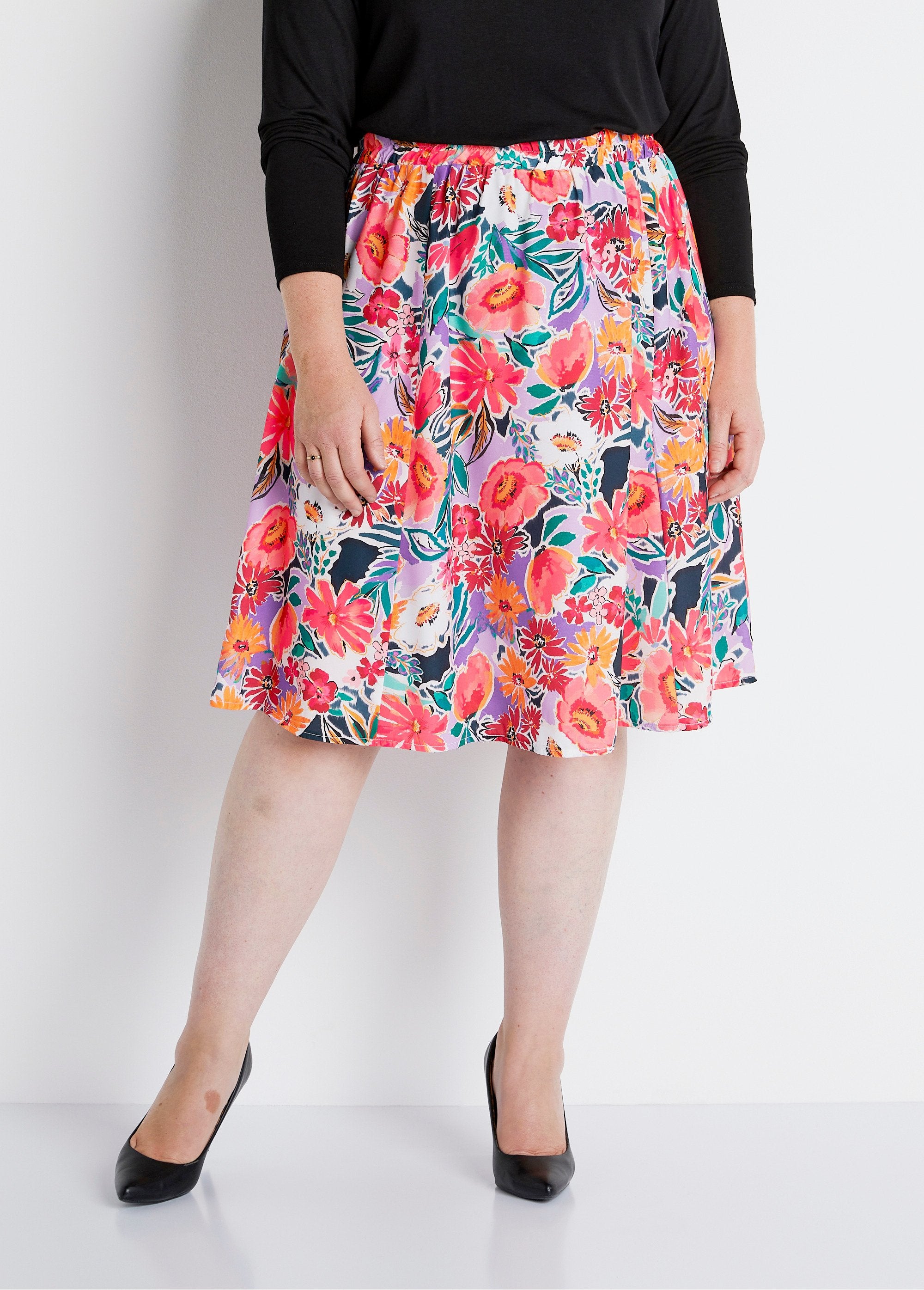 Short_flared_floral_print_skirt_Orange_print_FA1_curvy