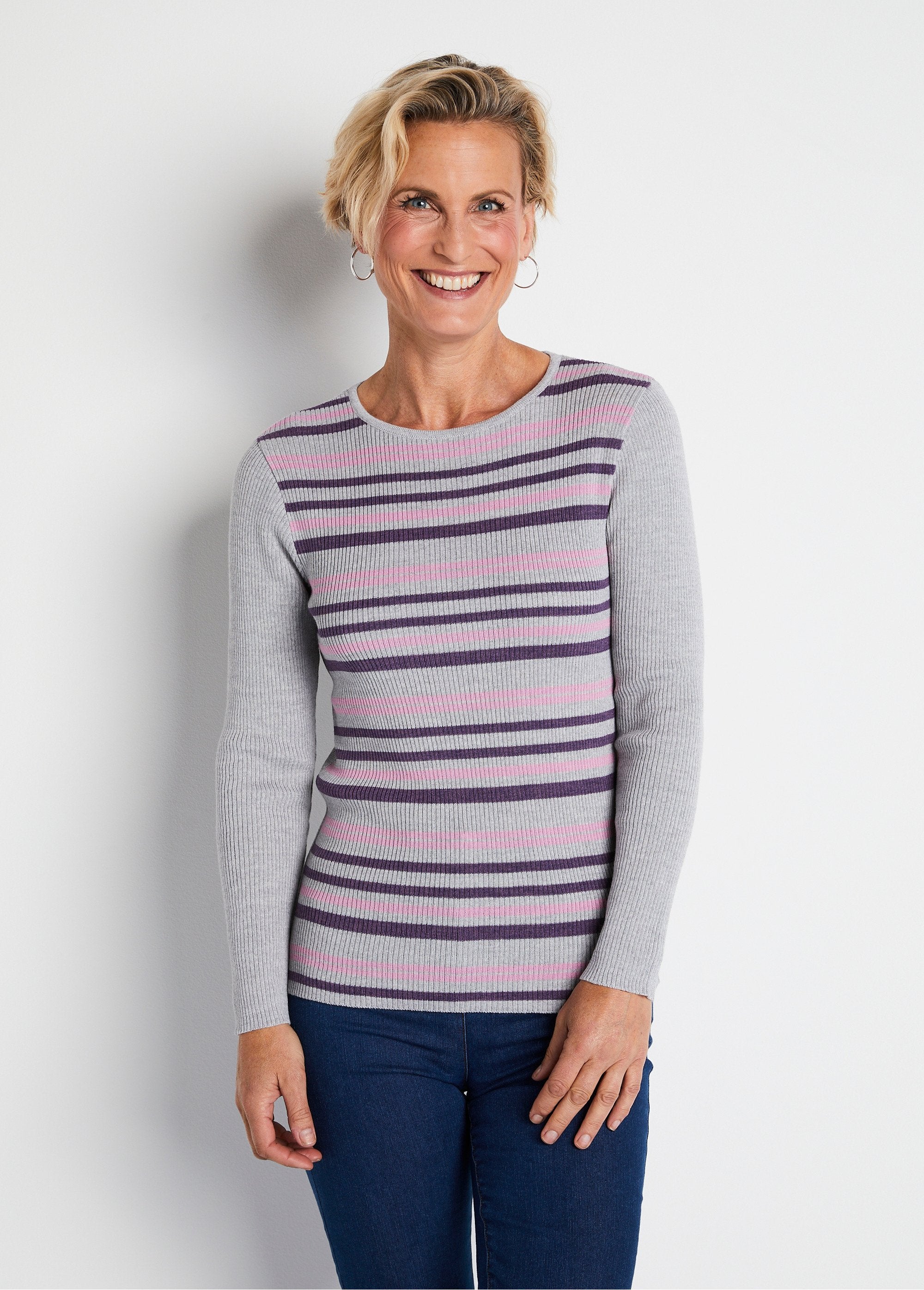 Warm_round_neck_merino_wool_sweater_Silver_and_plum_stripes_FA1_slim