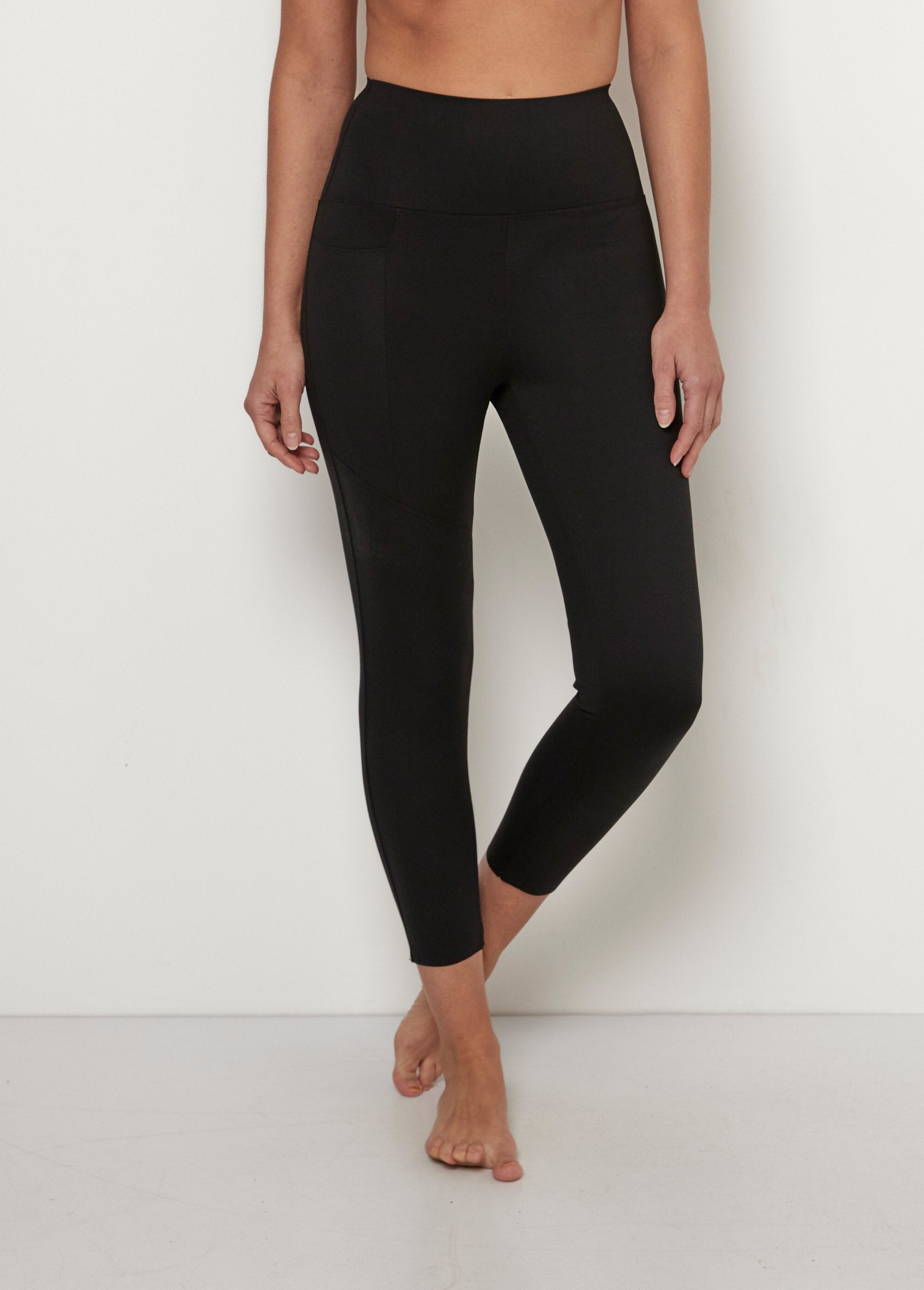 Legging_microfibre_avec_ceinture_gainante_Noir_FA1_slim