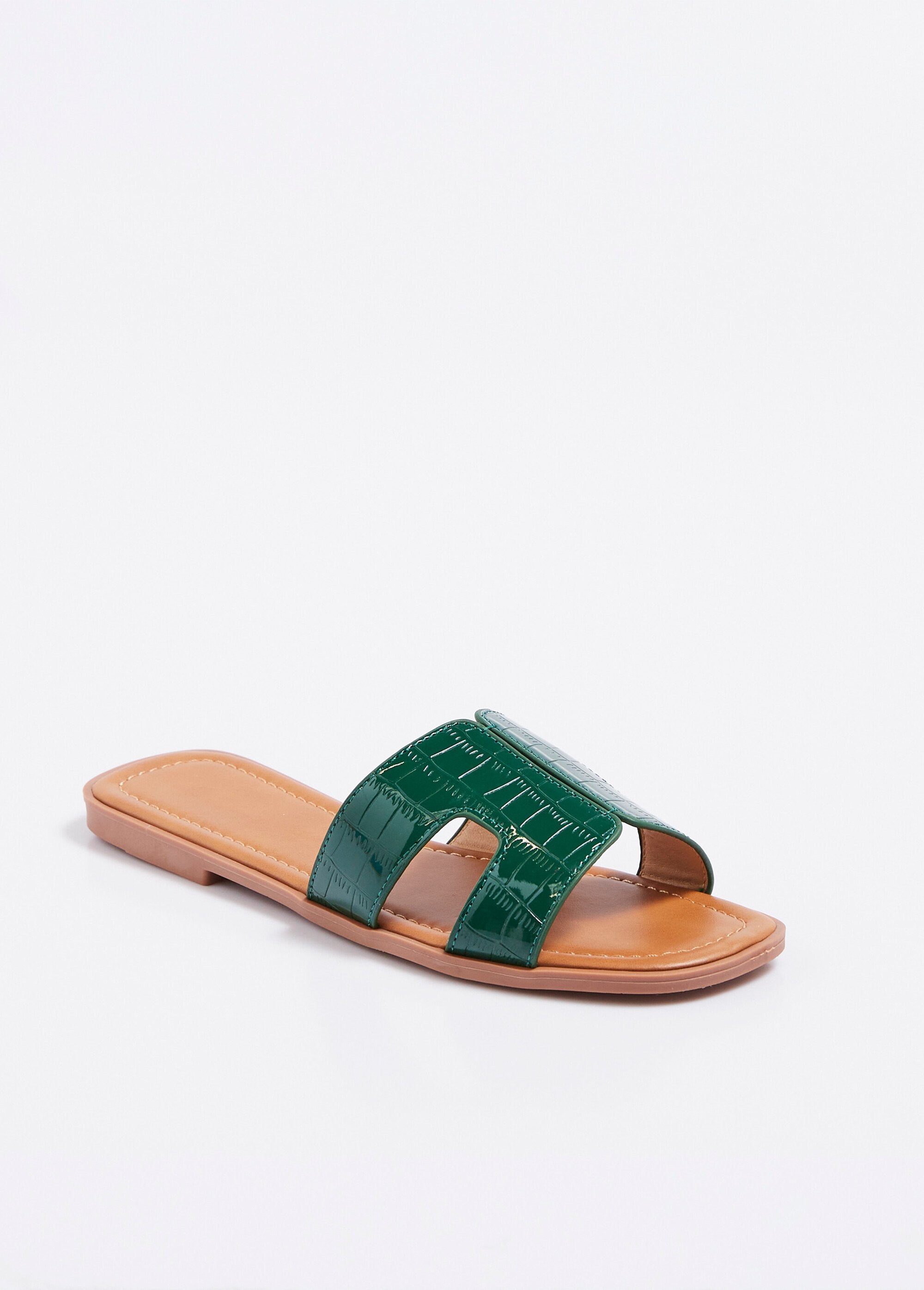 Patent_leather_flat_mules,_imitation_crocodile_Green_varnish_FA1_slim