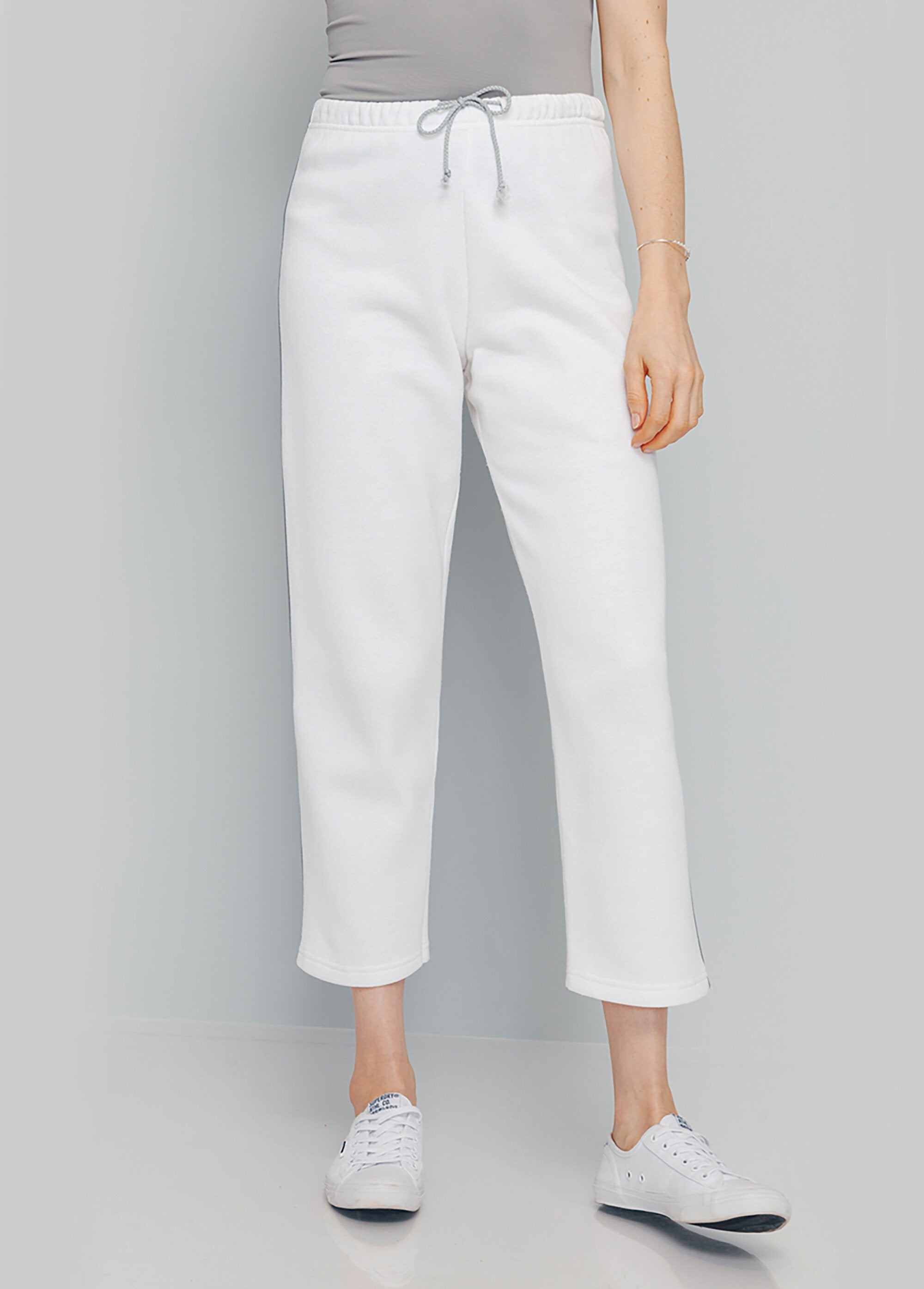 Cropped_lounge_pants_with_side_stripes_White_FA1_slim