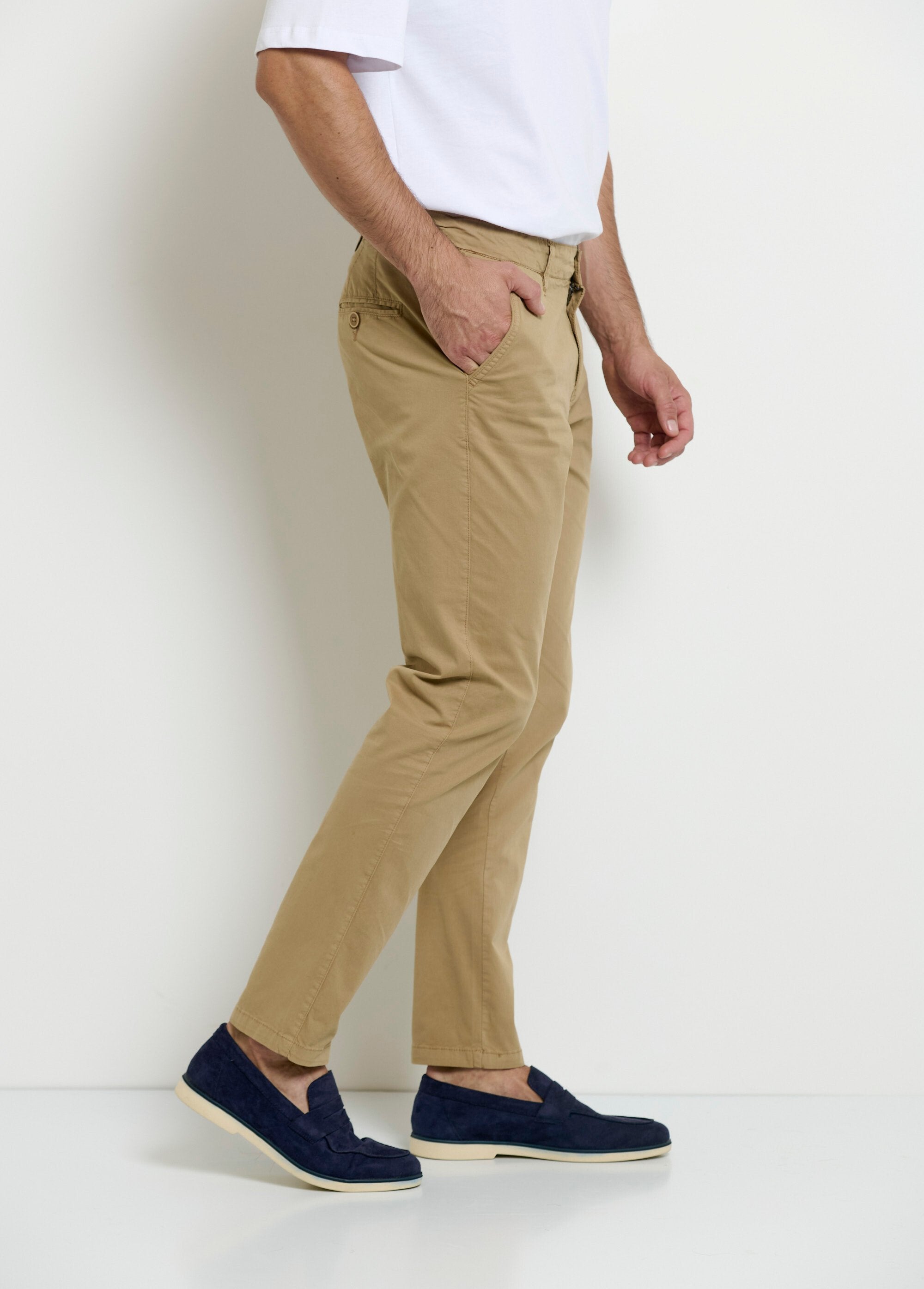 Men's_chino_pants_Beige_DR1_slim