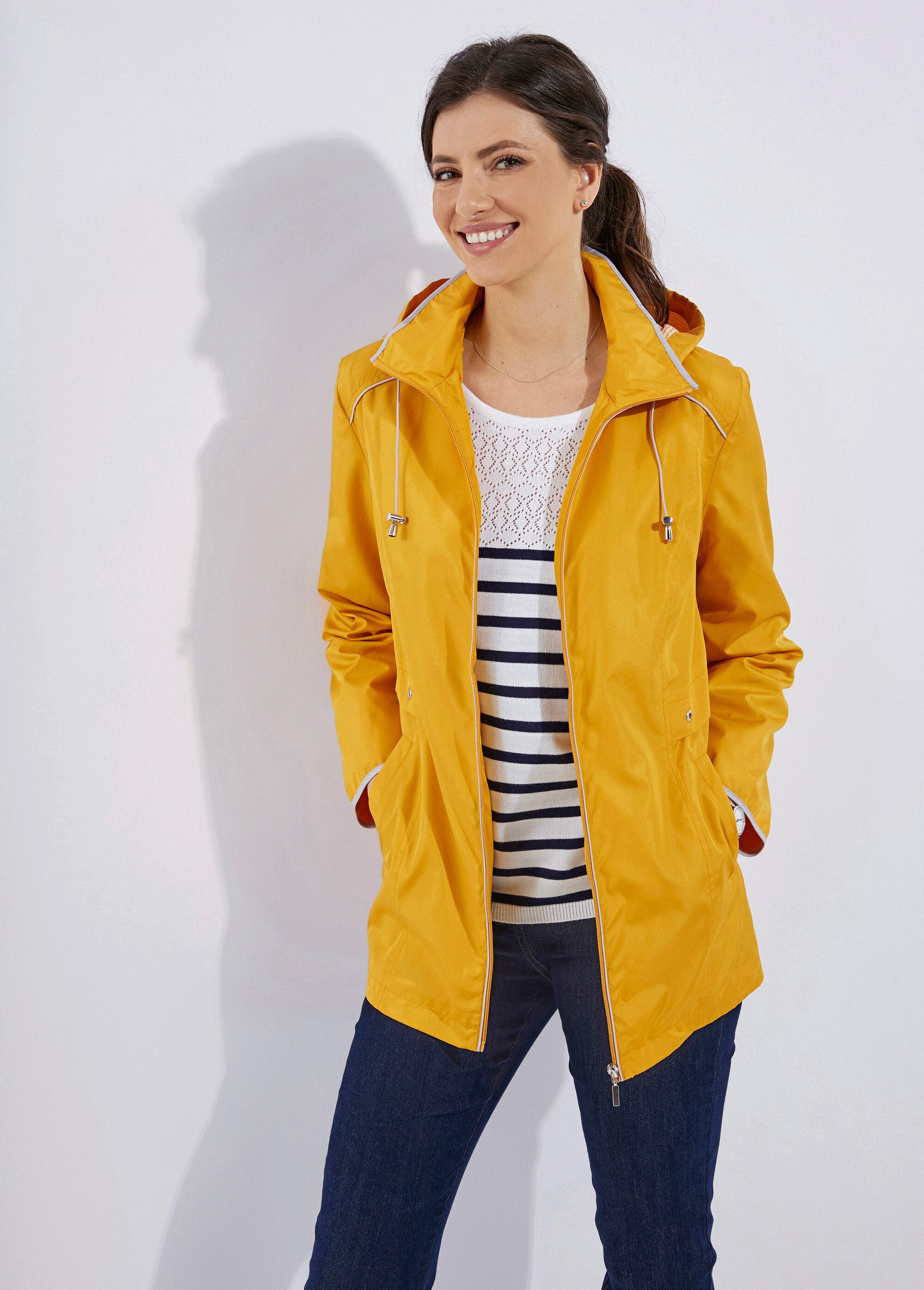 Short_zipped_parka_Mustard_FA1_slim