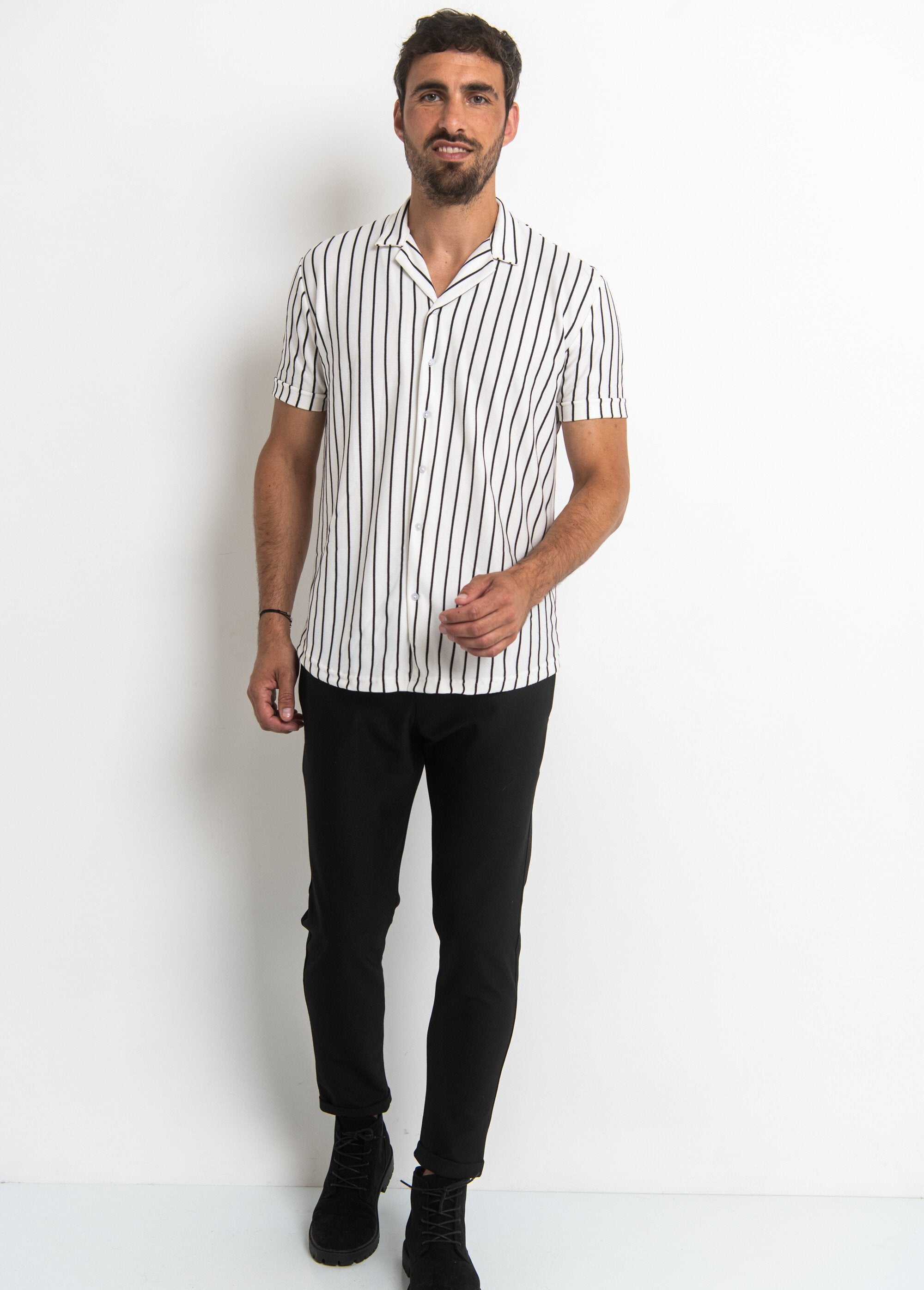 Striped_button-up_polo_shirt_style_White_striped_SF1_slim