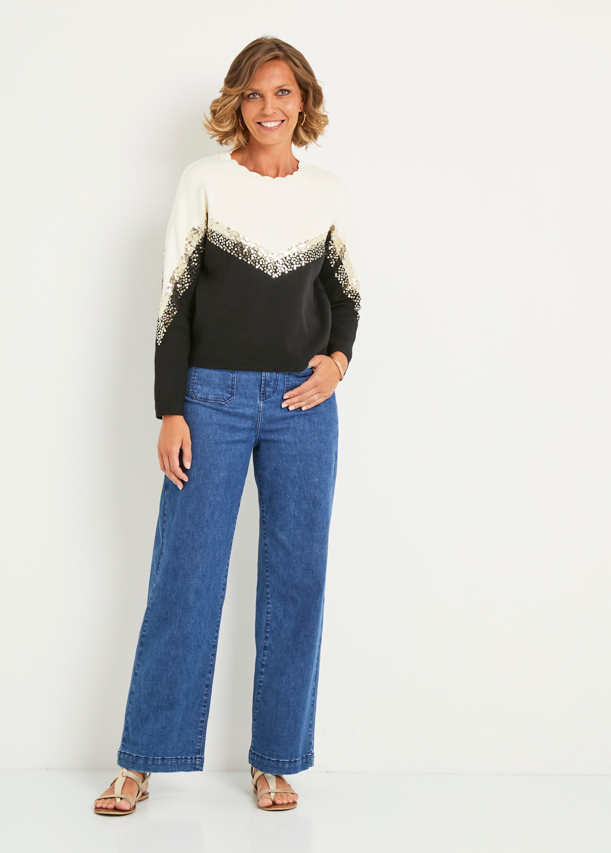 Two-tone_long-sleeved_sequin_sweater_Beige_and_black_SF1_slim