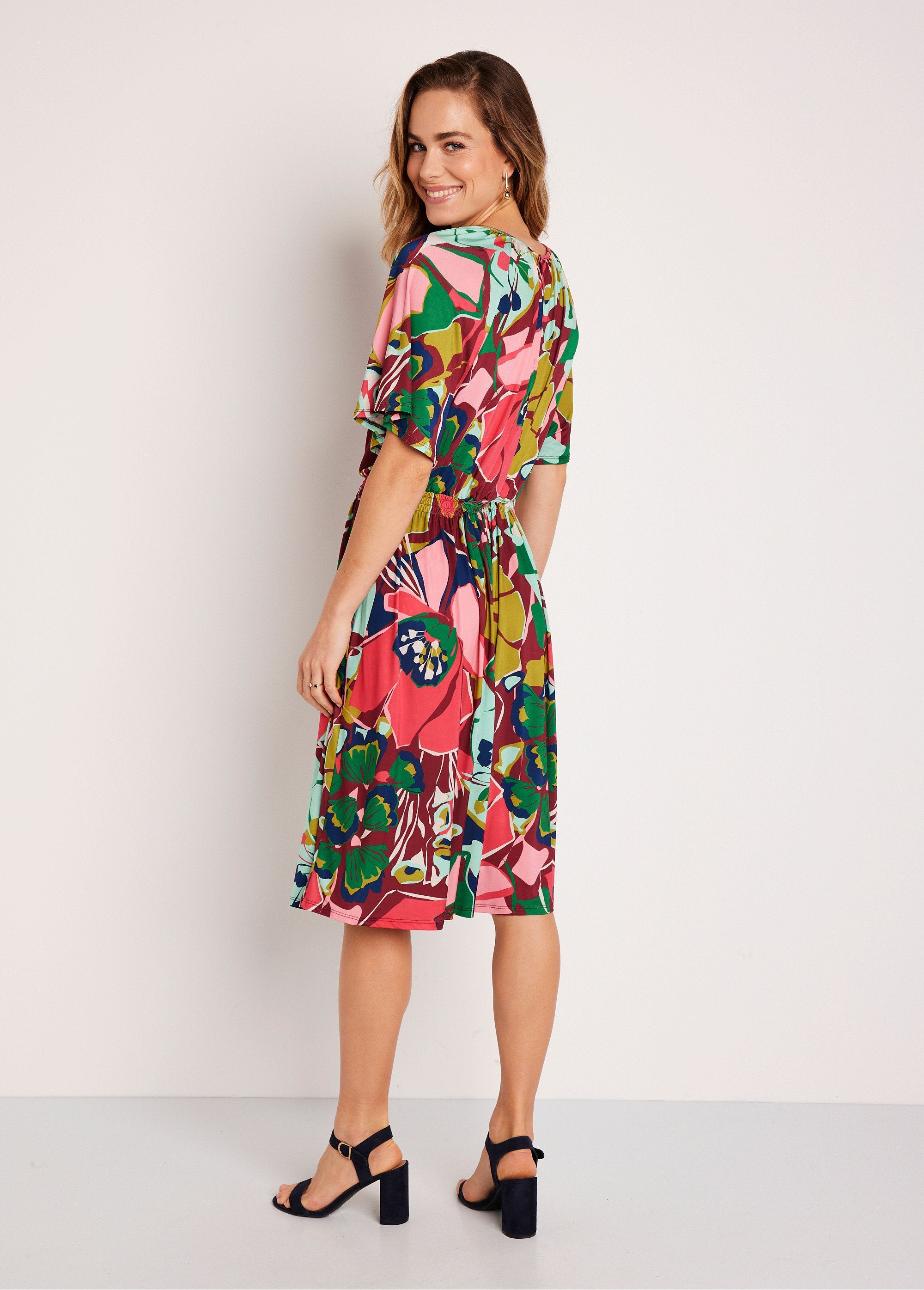 Short_flared_floral_dress_Pink_and_green_DO1_slim