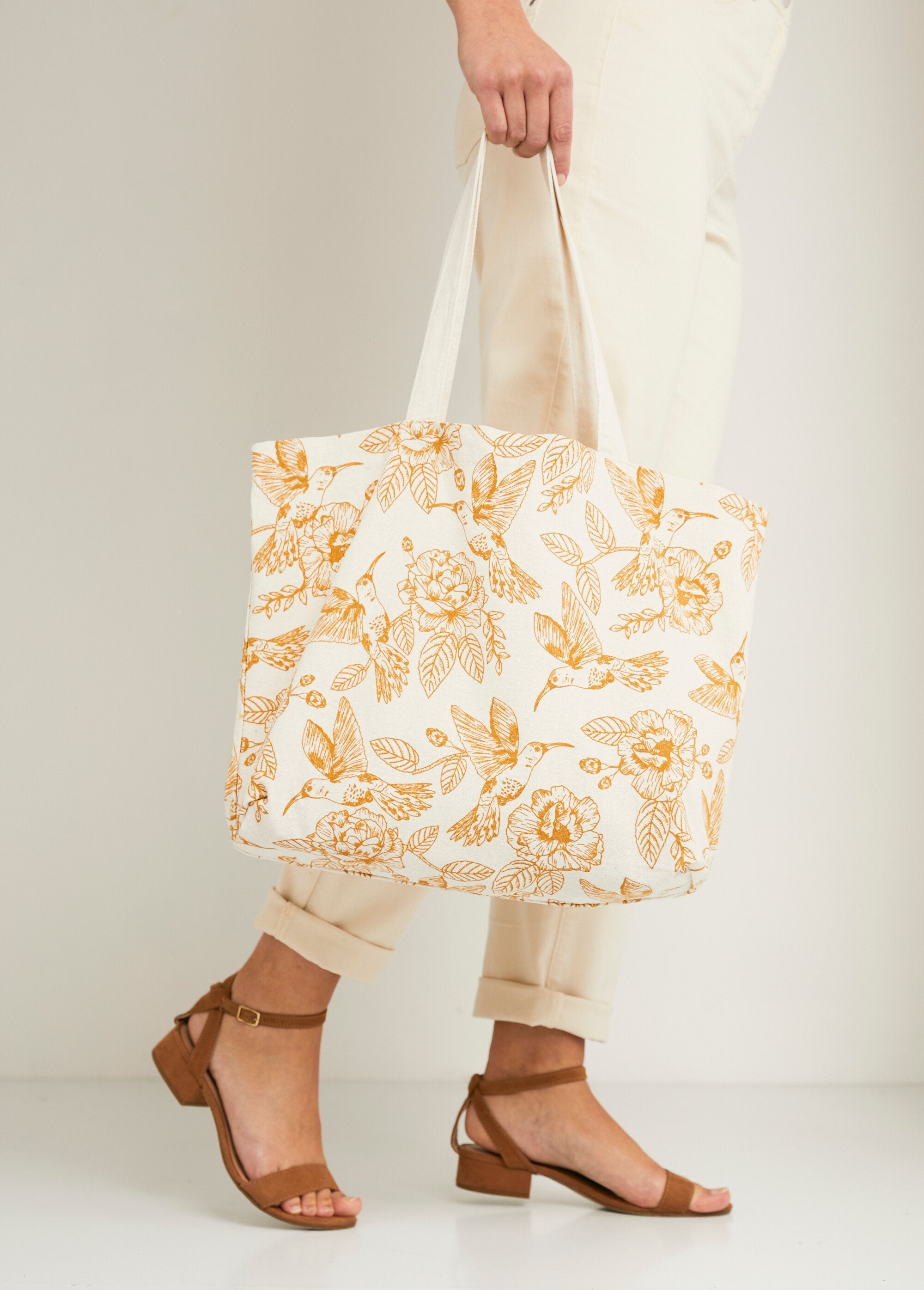 Printed_fabric_totebag_Ecru_and_ochre_FA1_slim