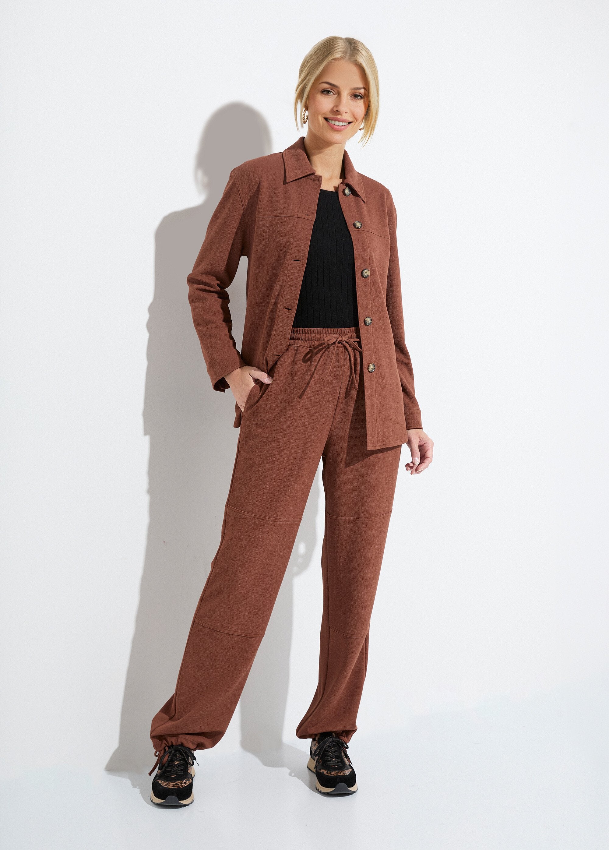 Plain_crepe_knit_buttoned_overshirt_Brown_SF1_slim