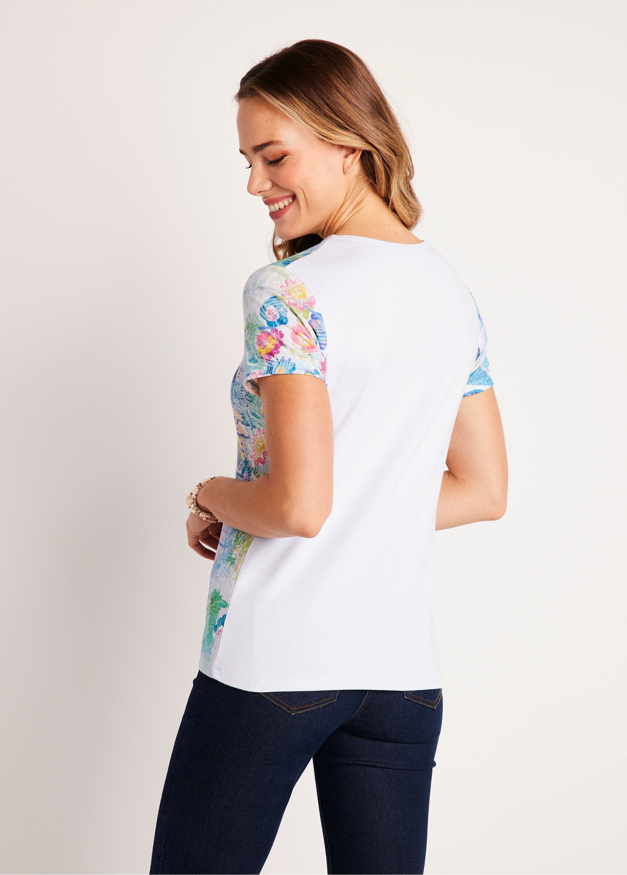 Floral_graphic_cropped_t-shirt_Multicolor_DO1_slim