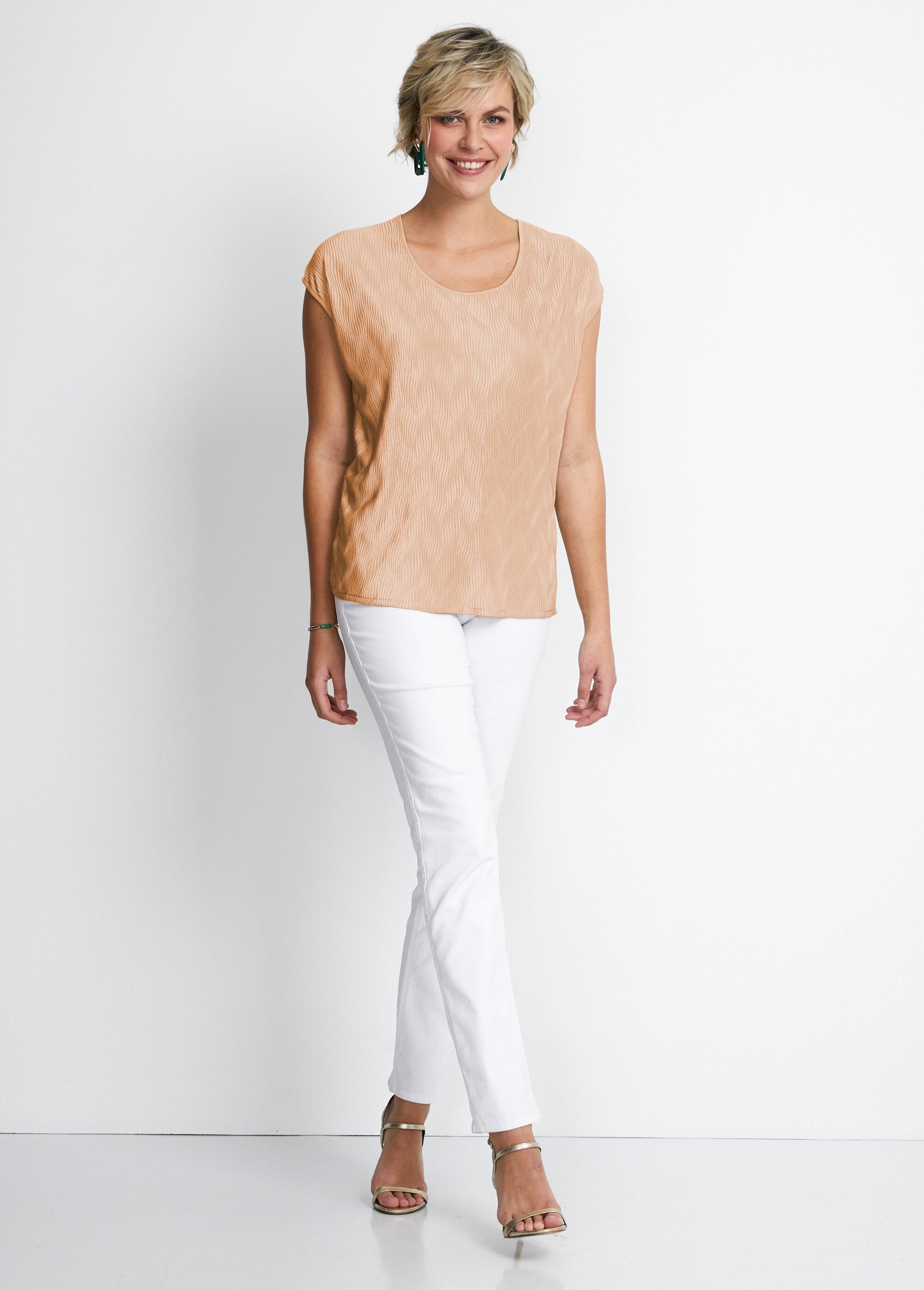 Satin_pleated_cropped_top_Beige_SF1_slim