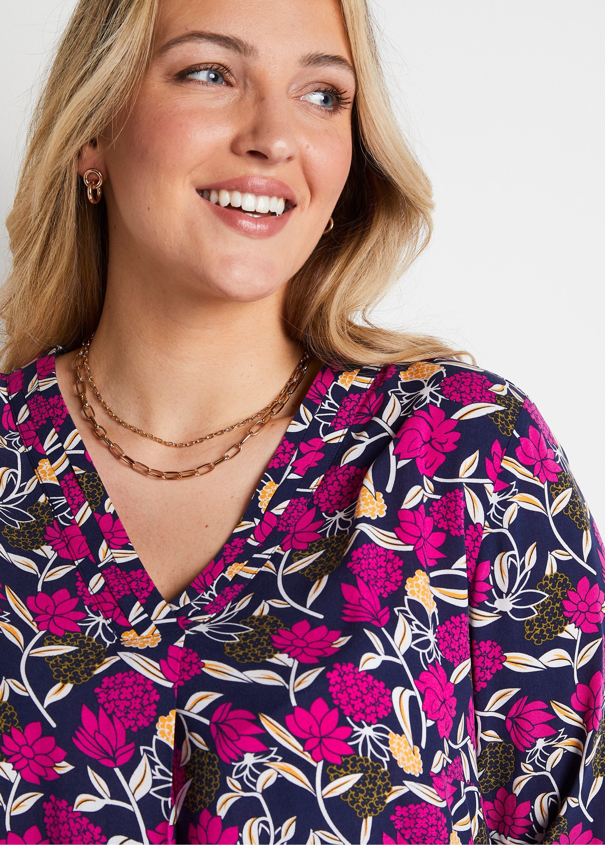 Loose_long_floral_print_tunic_Fuchsia_print_DE1_curvy