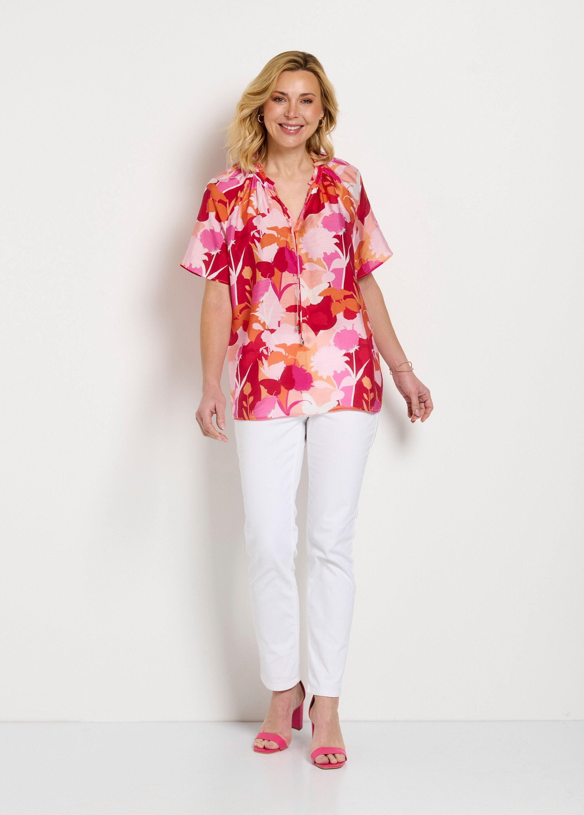 Long_tunic_with_floral_voile_and_ruffled_V-neck_Pink_and_red_SF1_slim